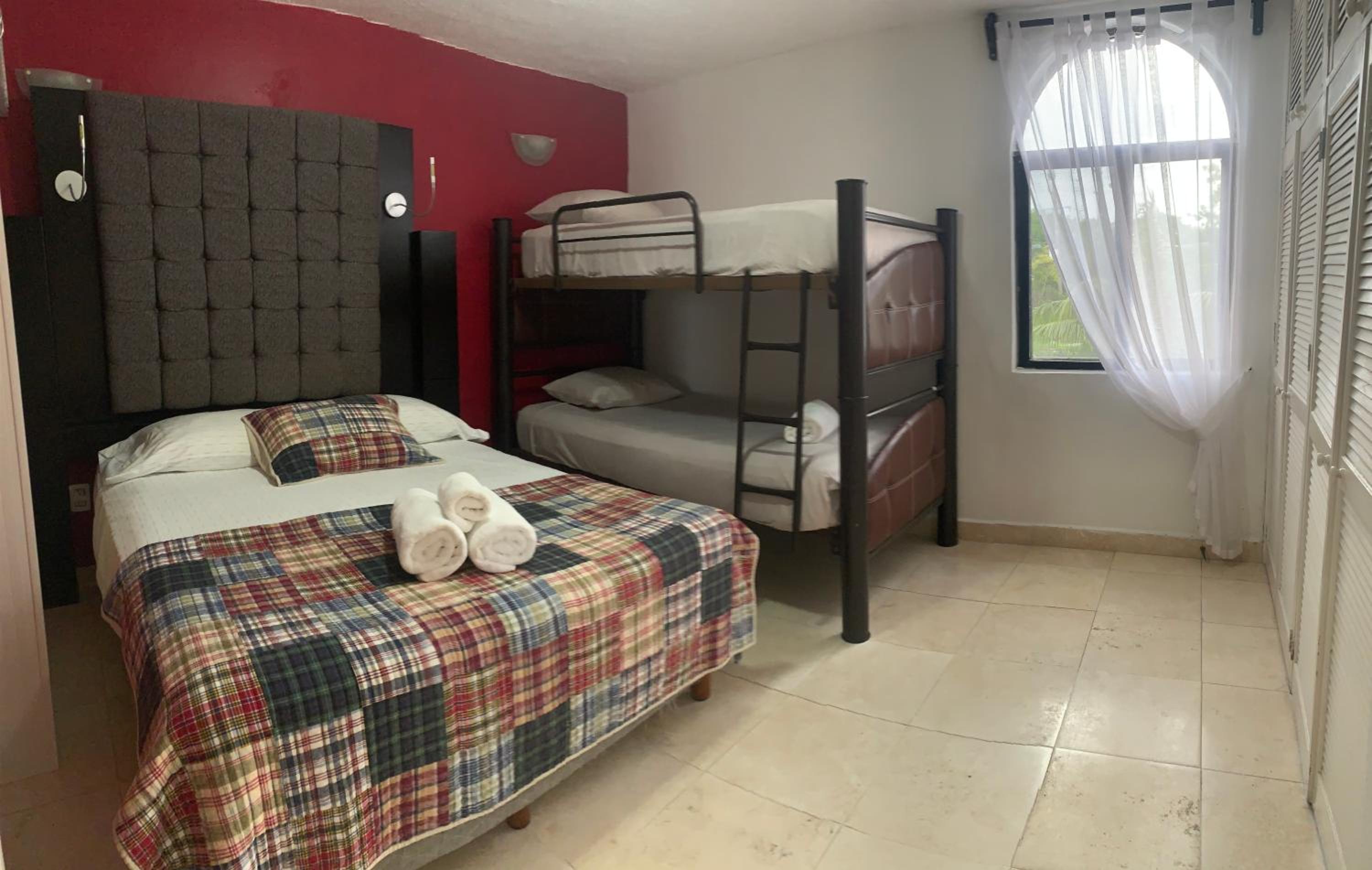 Ocean View PLAYA DEL NIÑO Rooms & Apartments