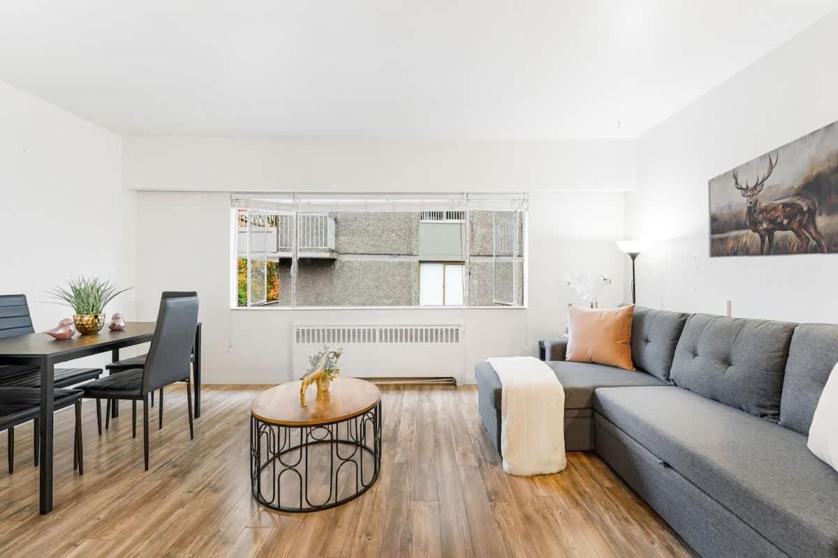 Cozy Central 1-Bedroom Condo in the West End Dwntwn