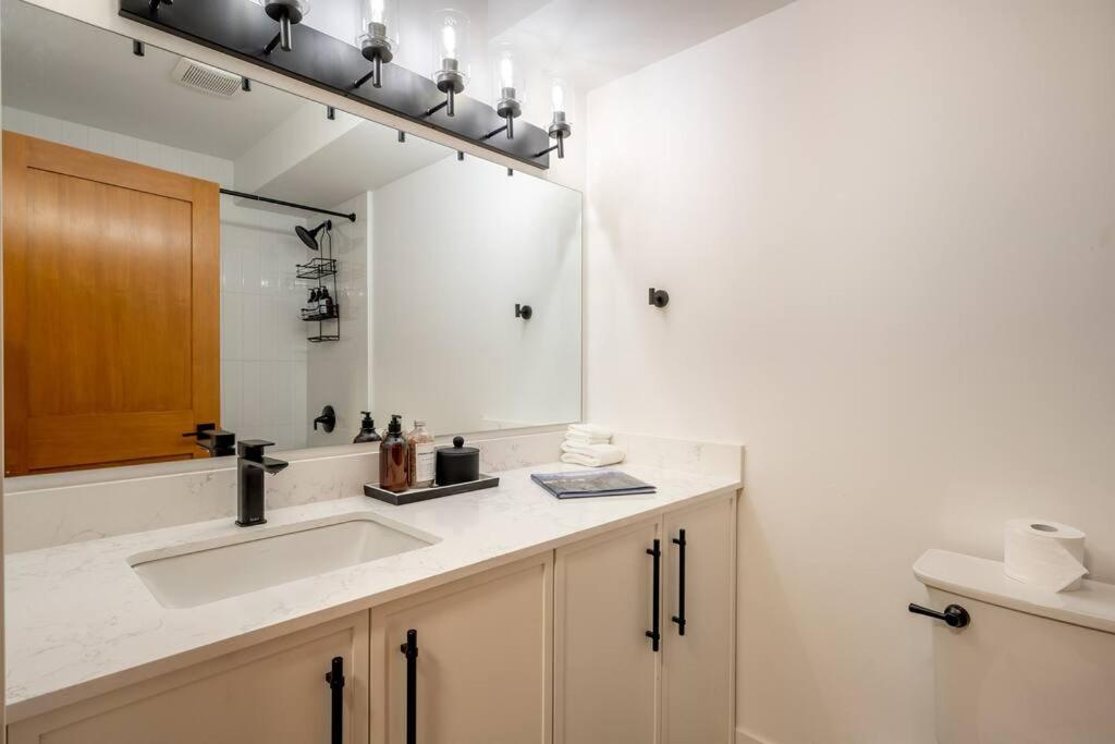 Powder & Pines Boutique Apartment