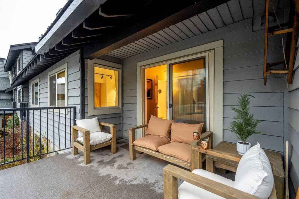 Powder & Pines Boutique Apartment