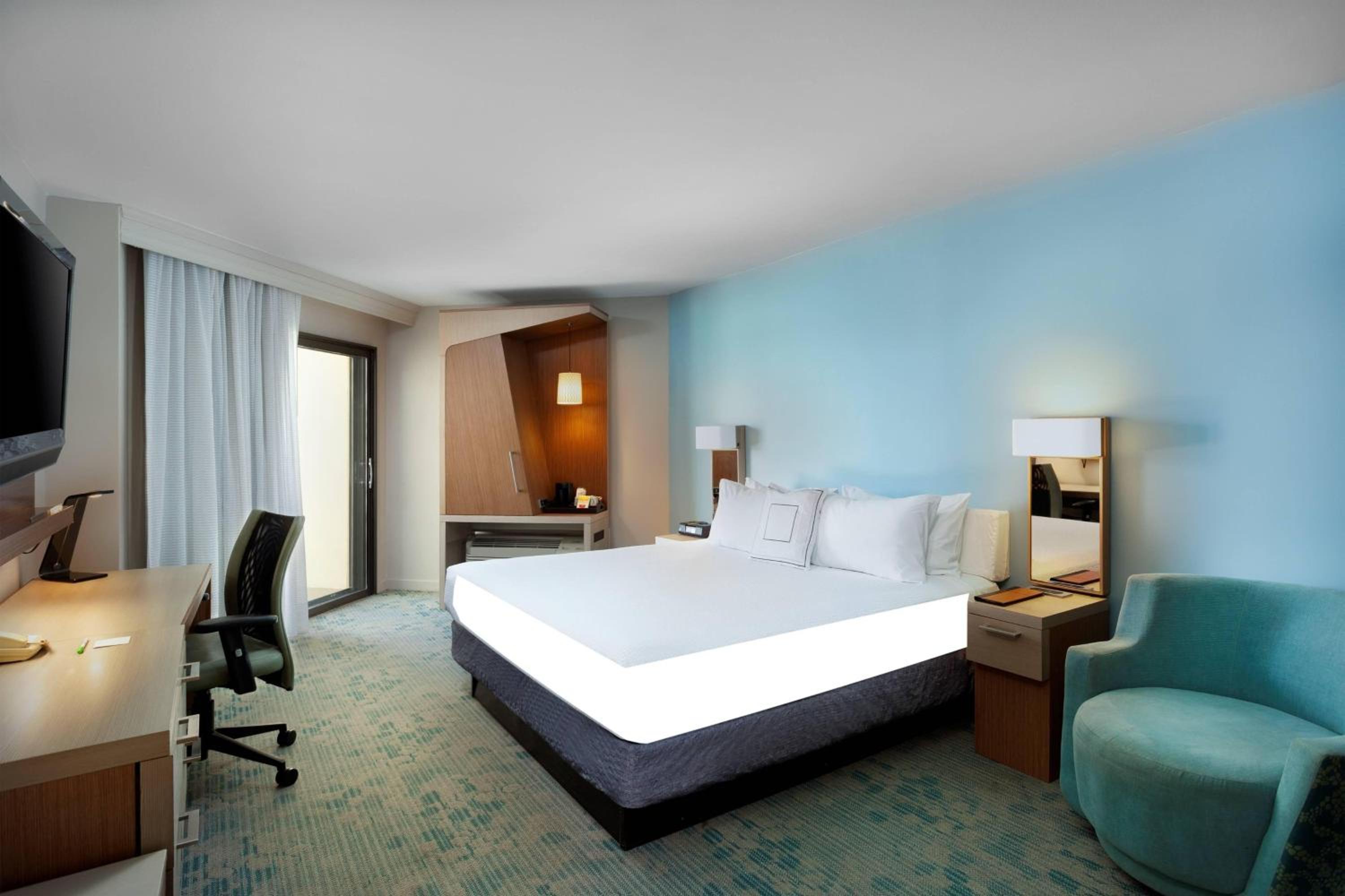 Courtyard by Marriott Isla Verde Beach Resort - Property Image 75