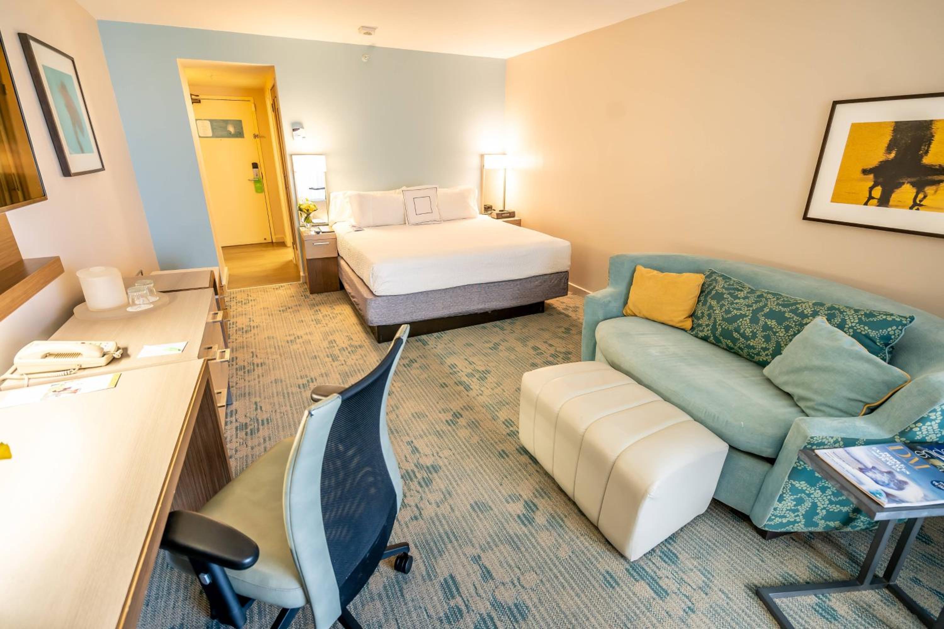 Courtyard by Marriott Isla Verde Beach Resort - Property Image 77