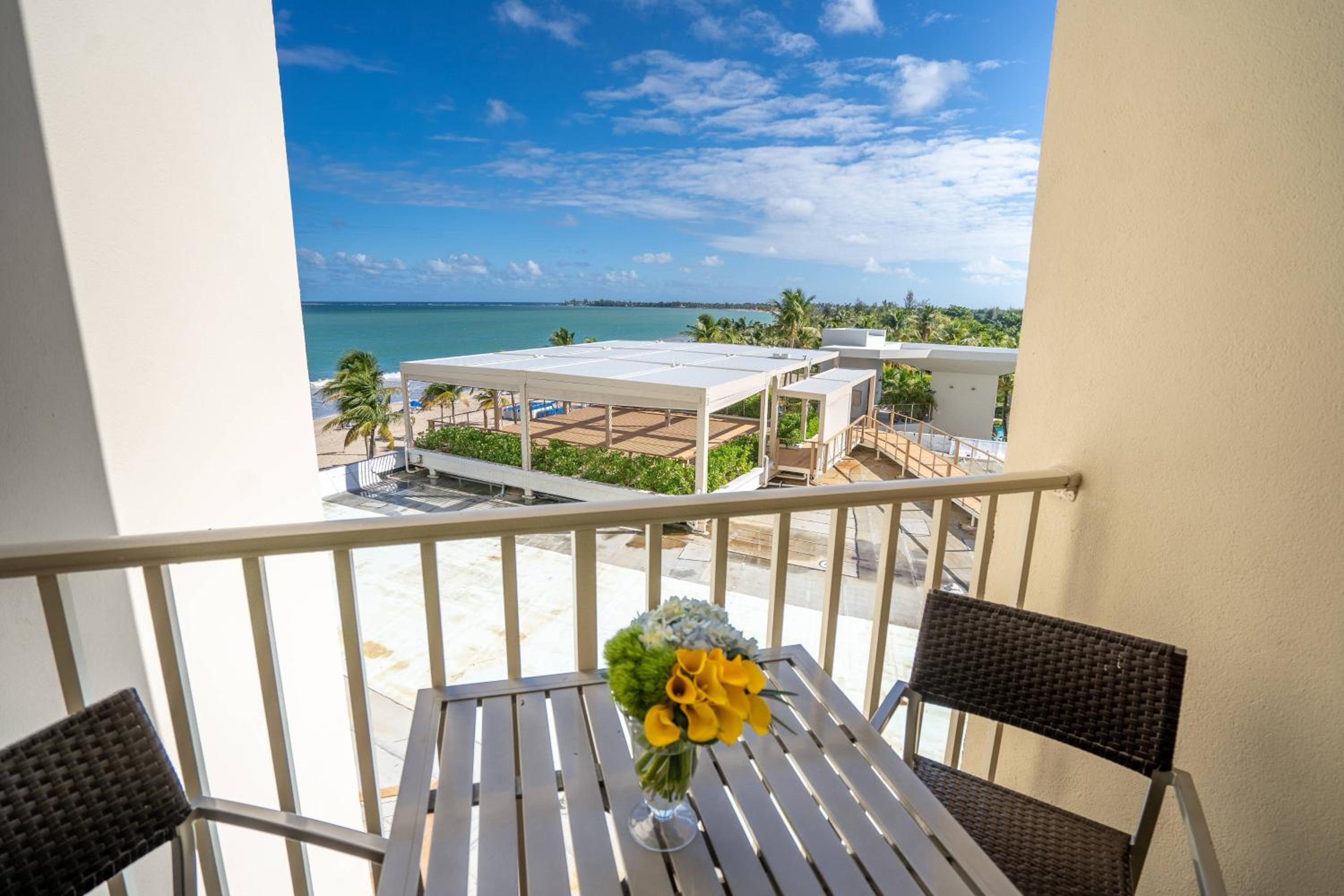 Courtyard by Marriott Isla Verde Beach Resort - Property Image 79
