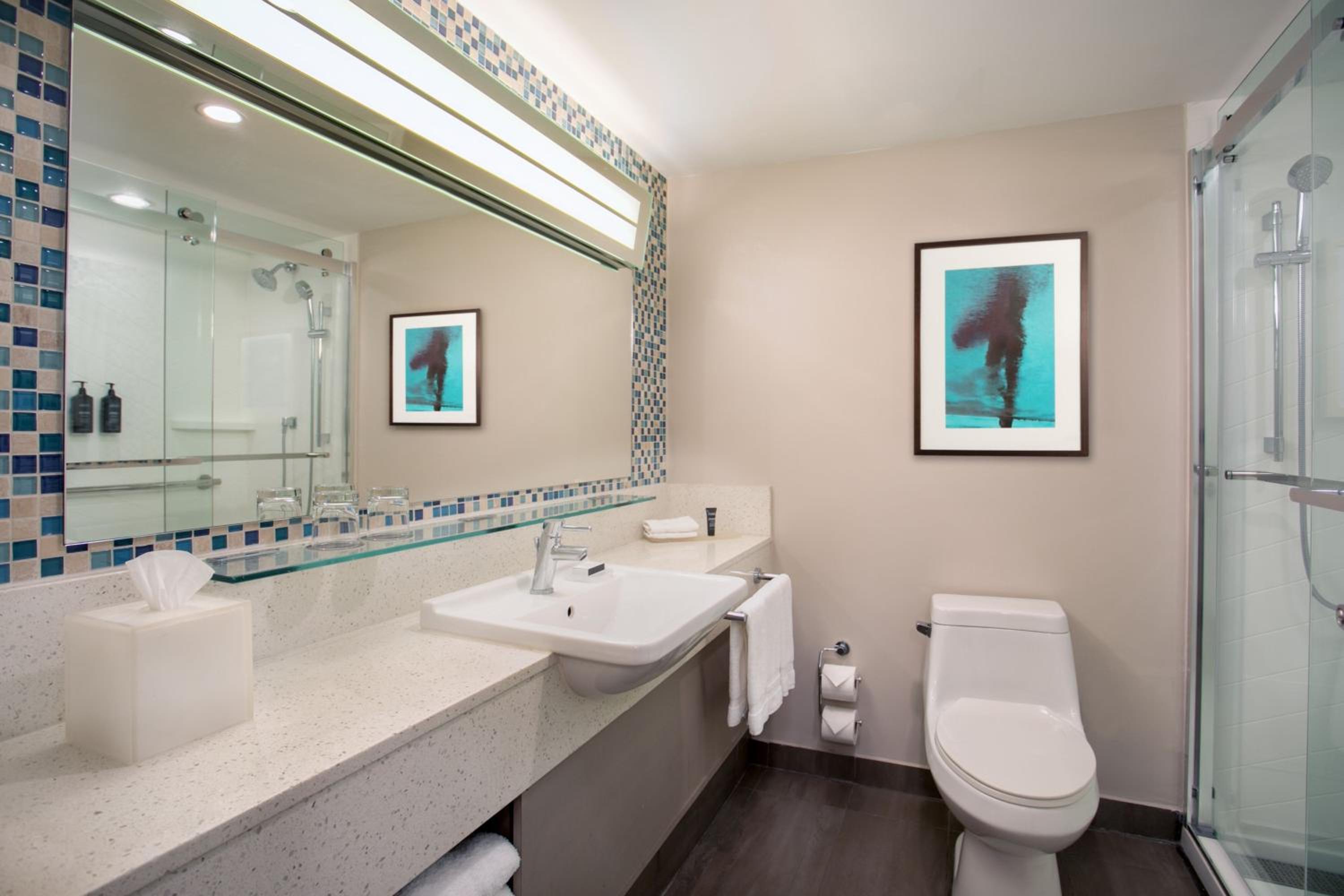 Courtyard by Marriott Isla Verde Beach Resort - Property Image 25