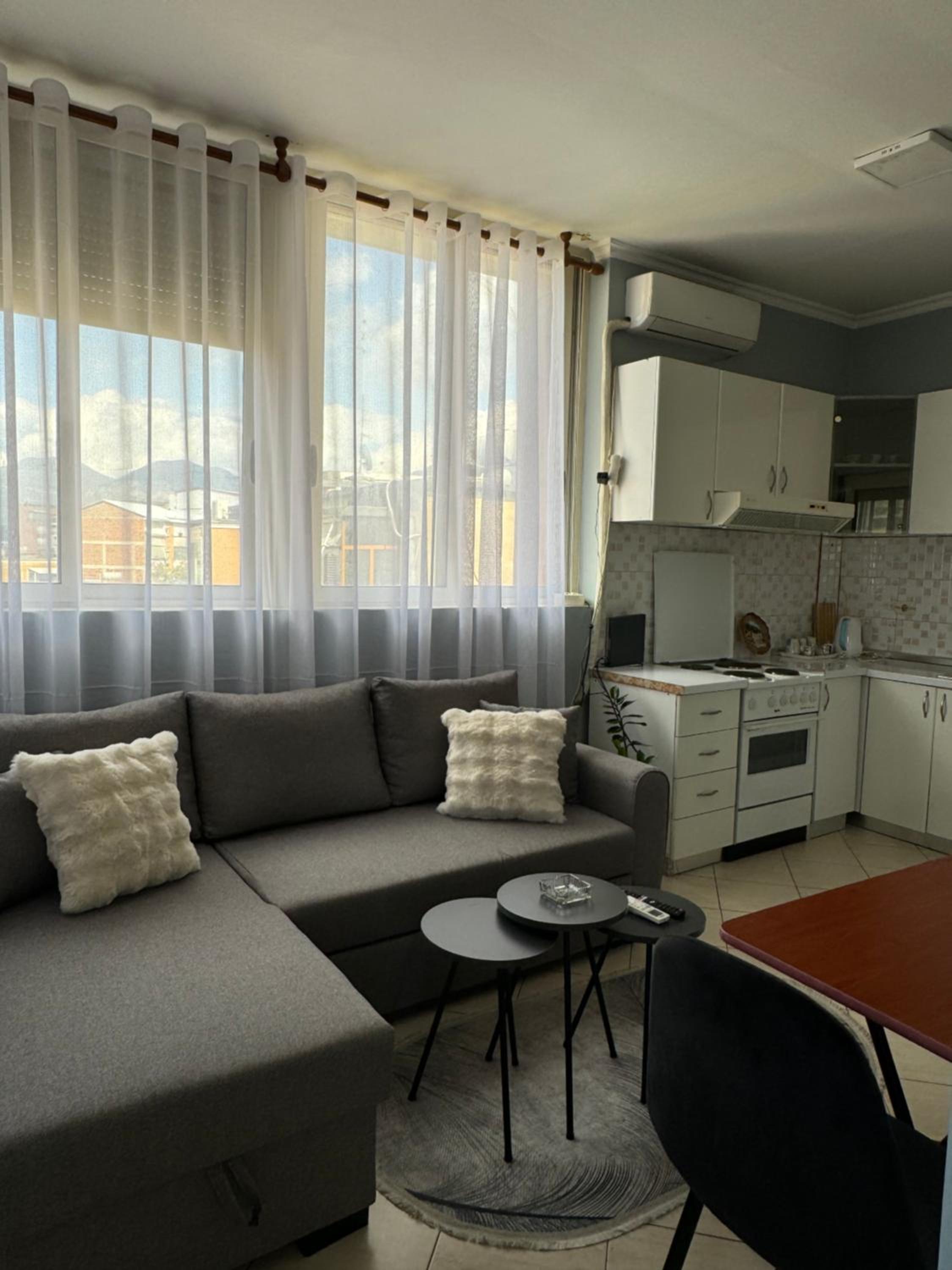 Mirela’s Apartment City Center