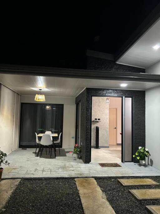 Casa Divana