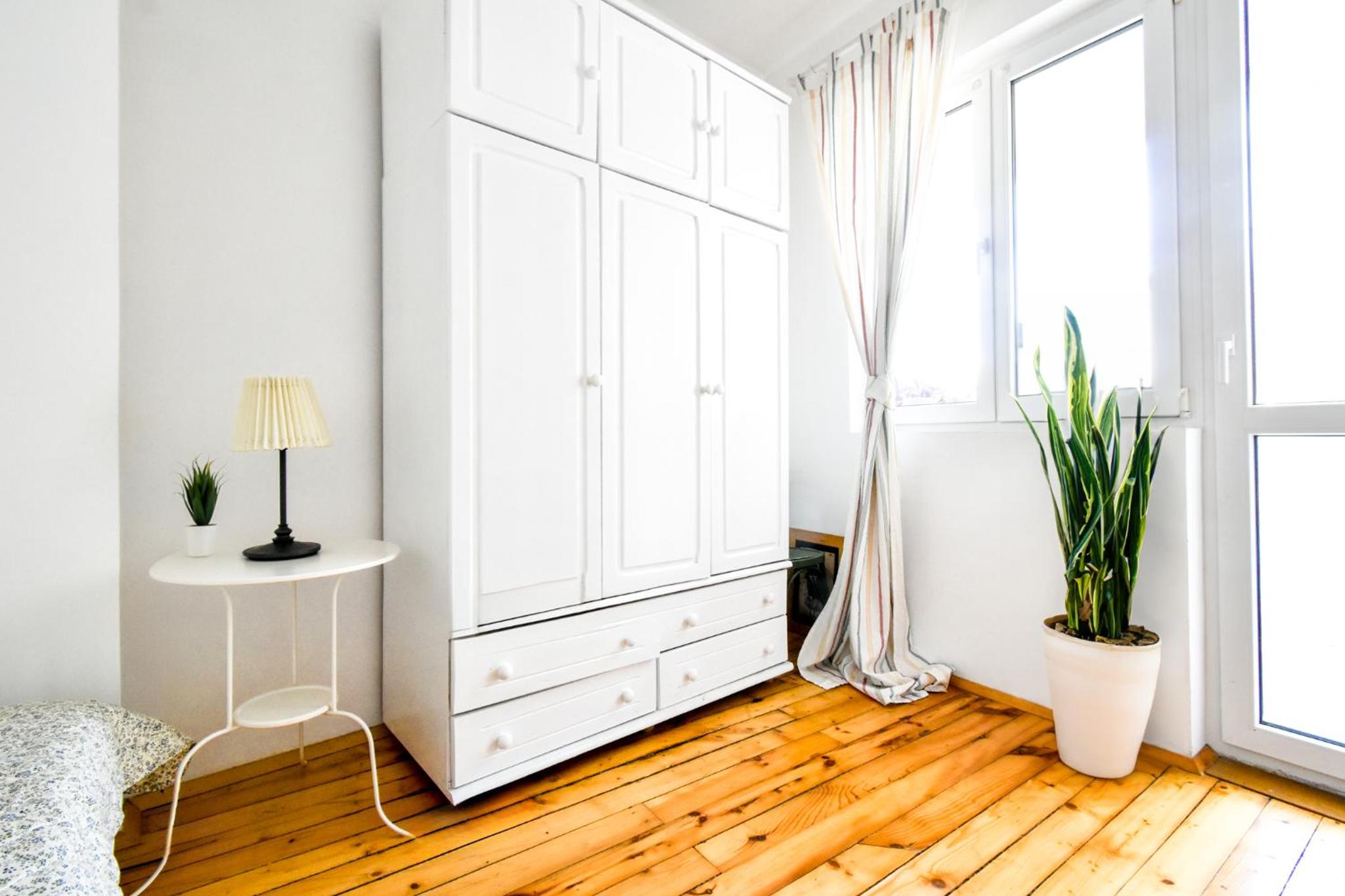 Prime Spot - 2BR -15BTH - Next to Nevsky Church
