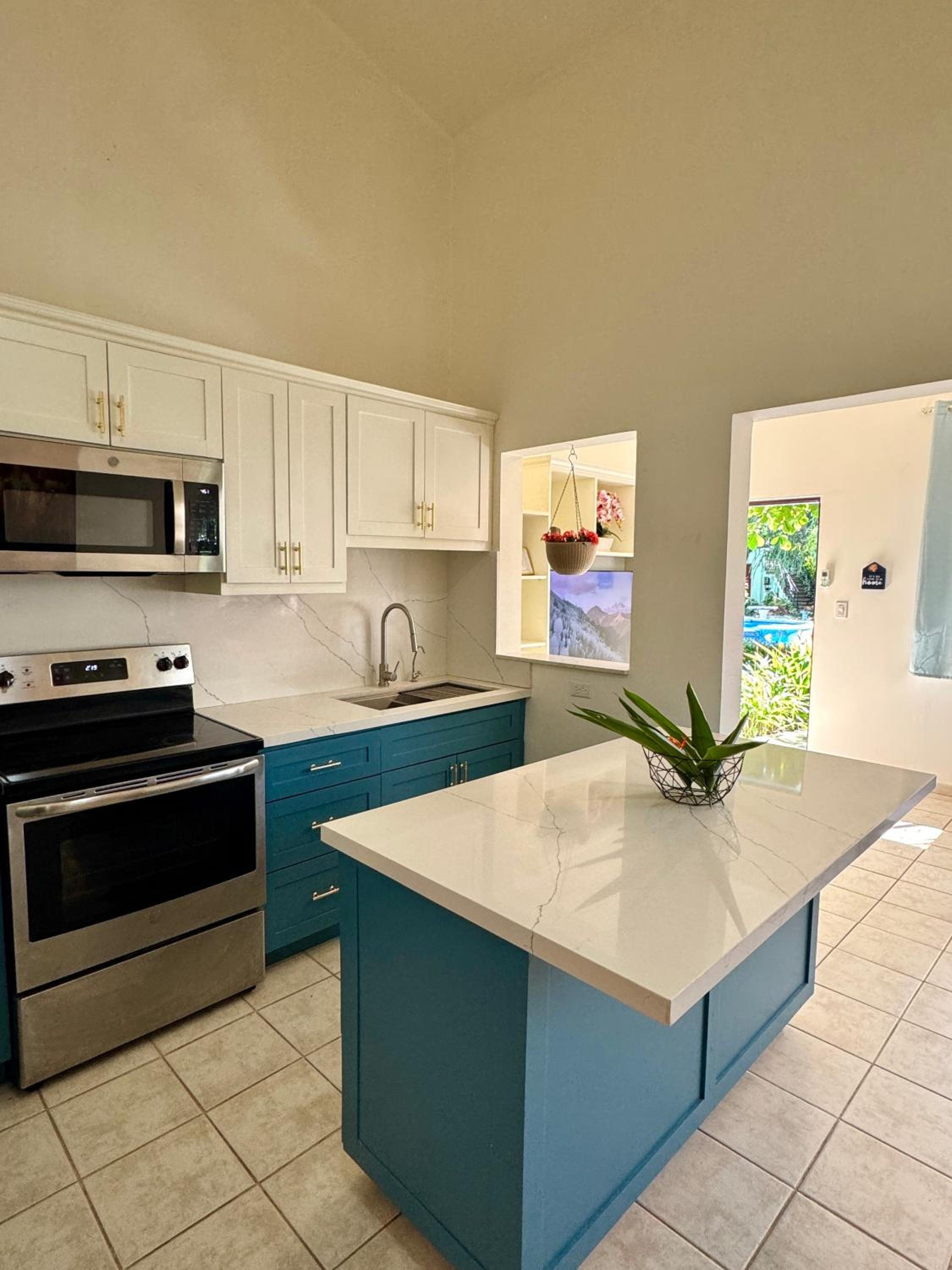 Turquoise Deep Dive Single Storey Condo