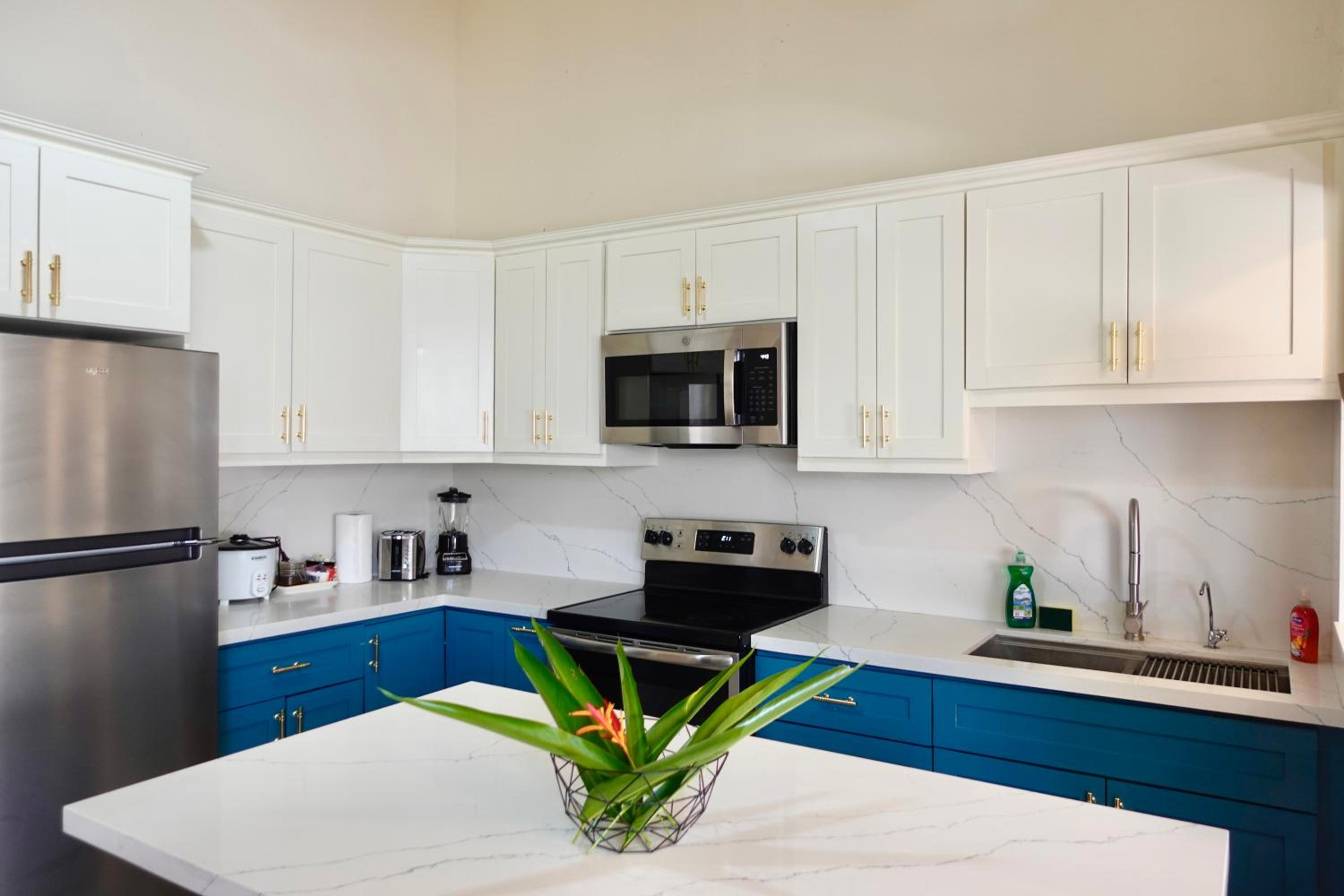 Turquoise Deep Dive Single Storey Condo