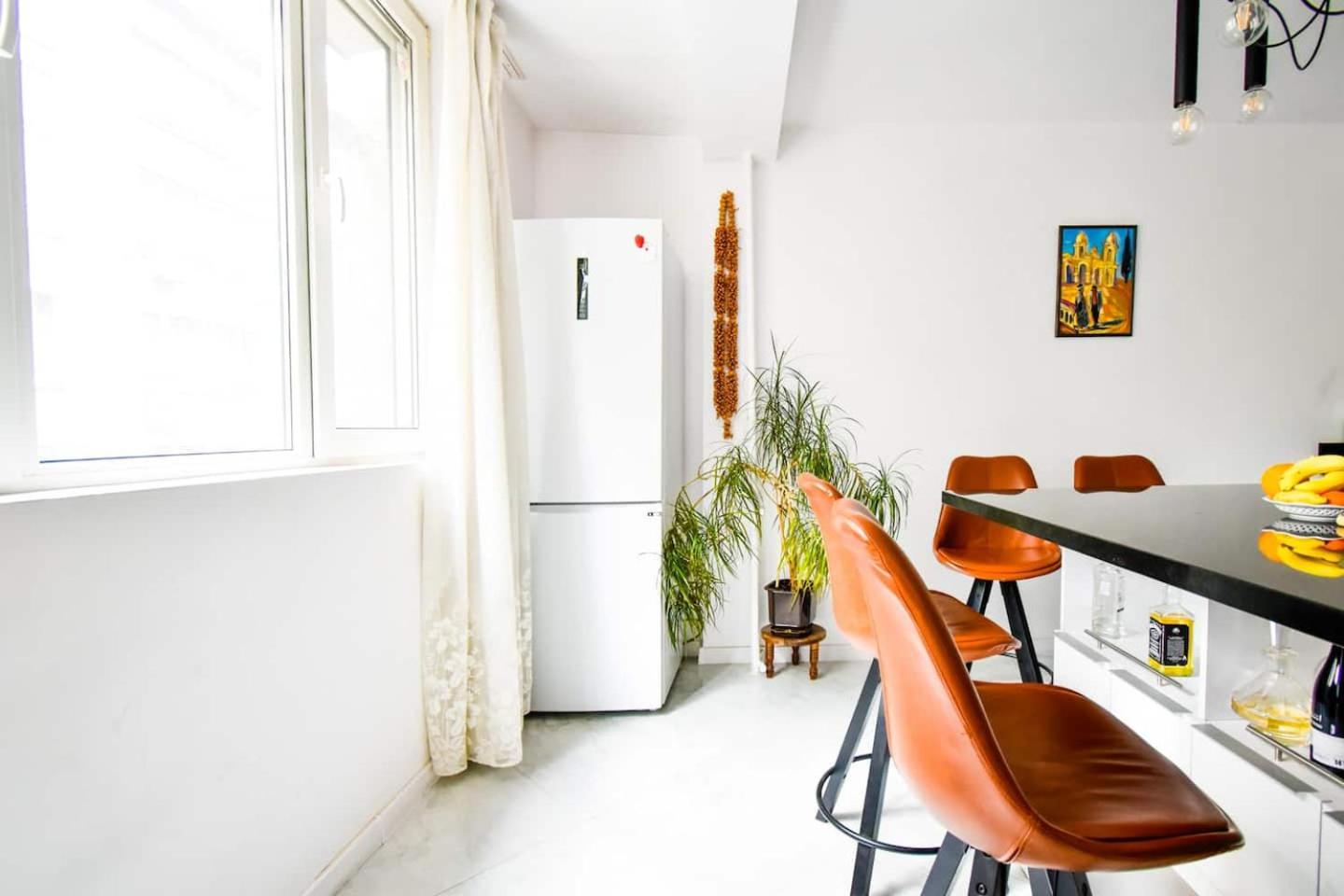 1BDR Quiet Str Vitoshka Area AC