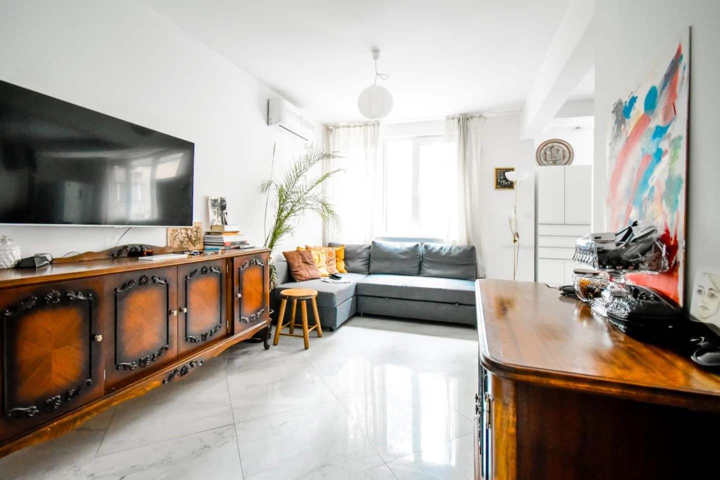 1BDR Quiet Str Vitoshka Area AC