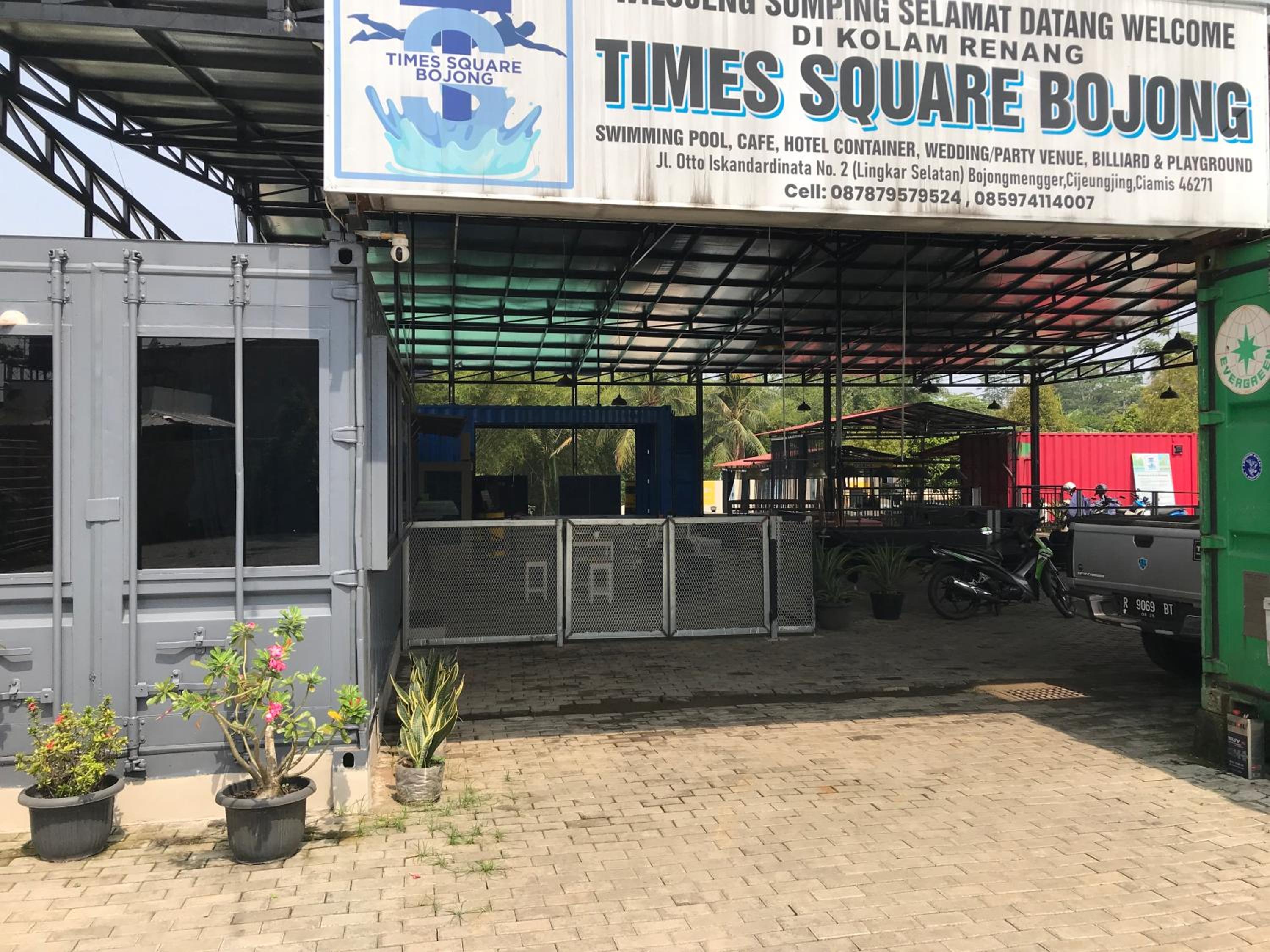 Times Square Motel SYARIAH ONE