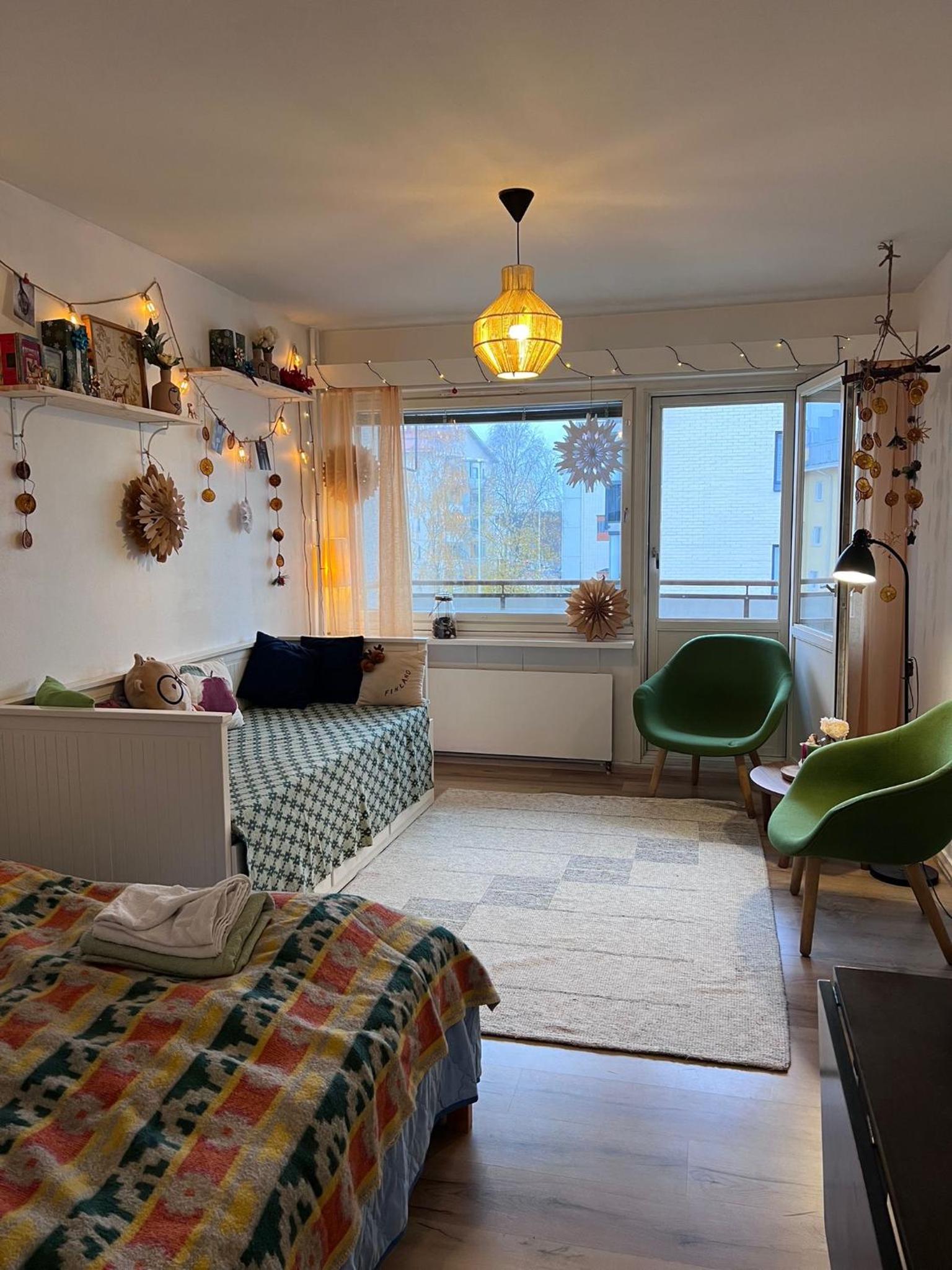 Cozy City-Center Apartment by Angry Birds Park