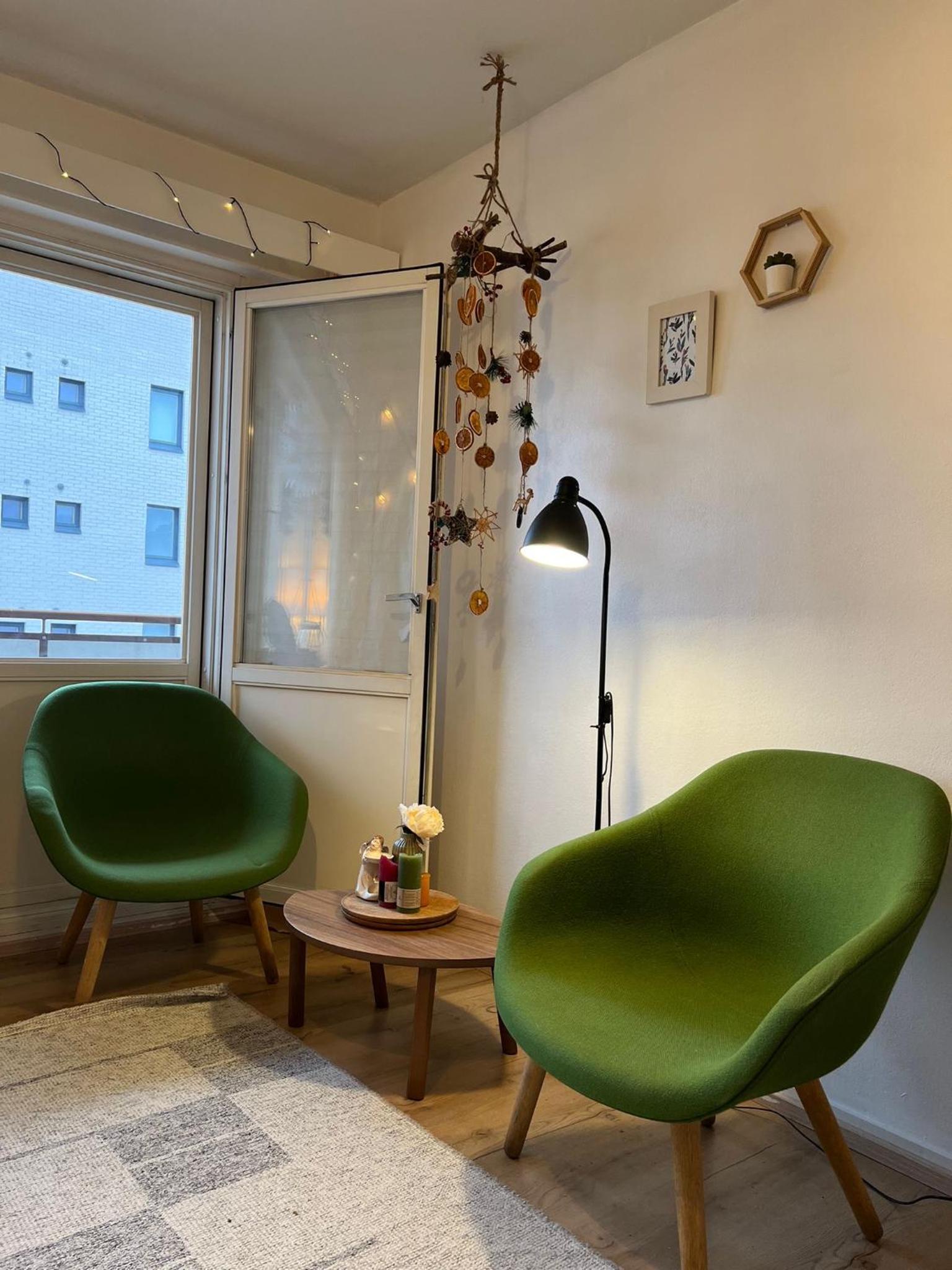 Cozy City-Center Apartment by Angry Birds Park
