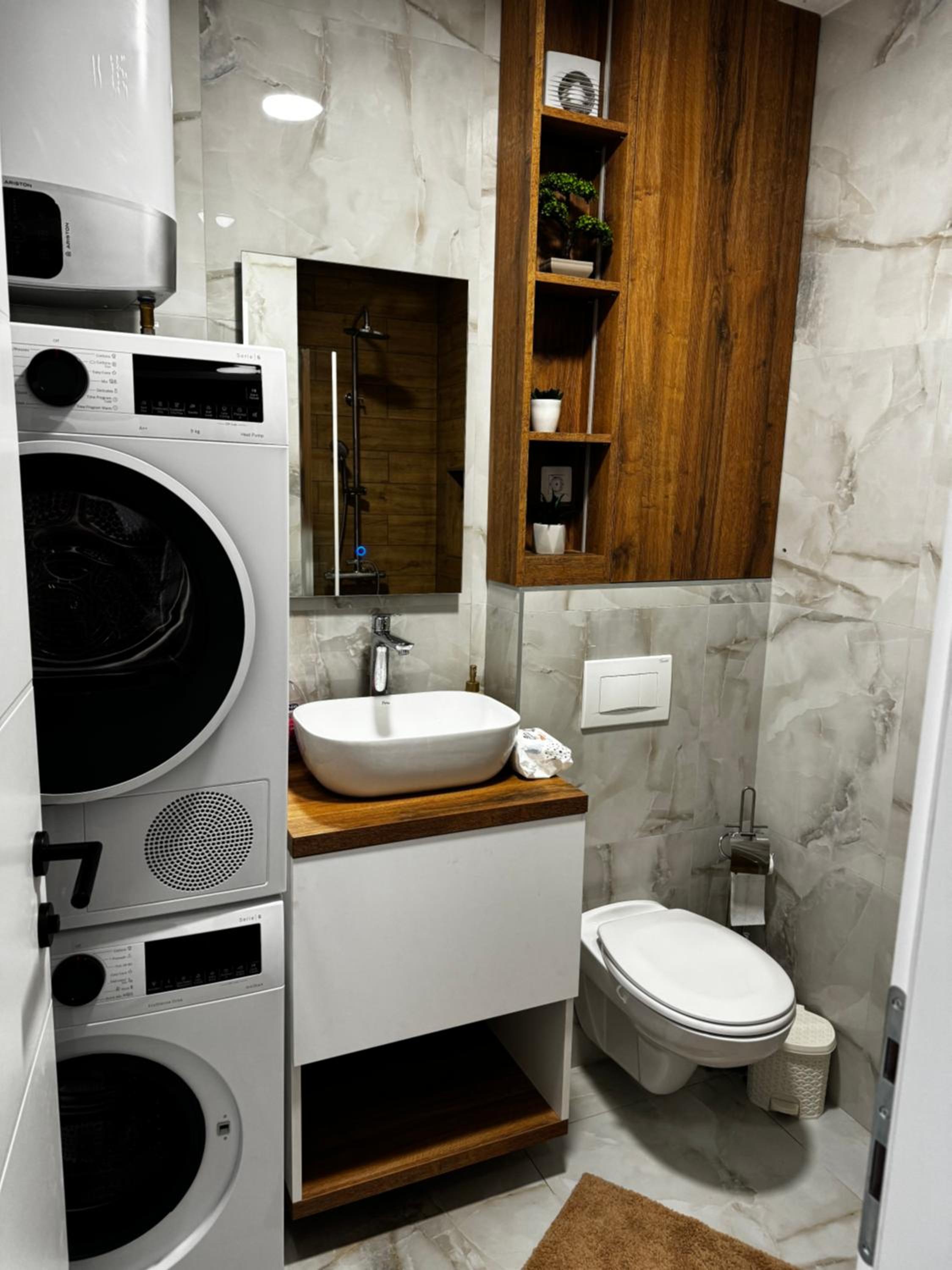 MEMS Lux Apartment 2