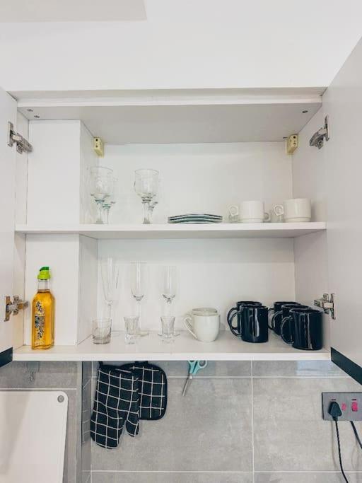 1 Bedroom Lavington Oasis Leisure Home
