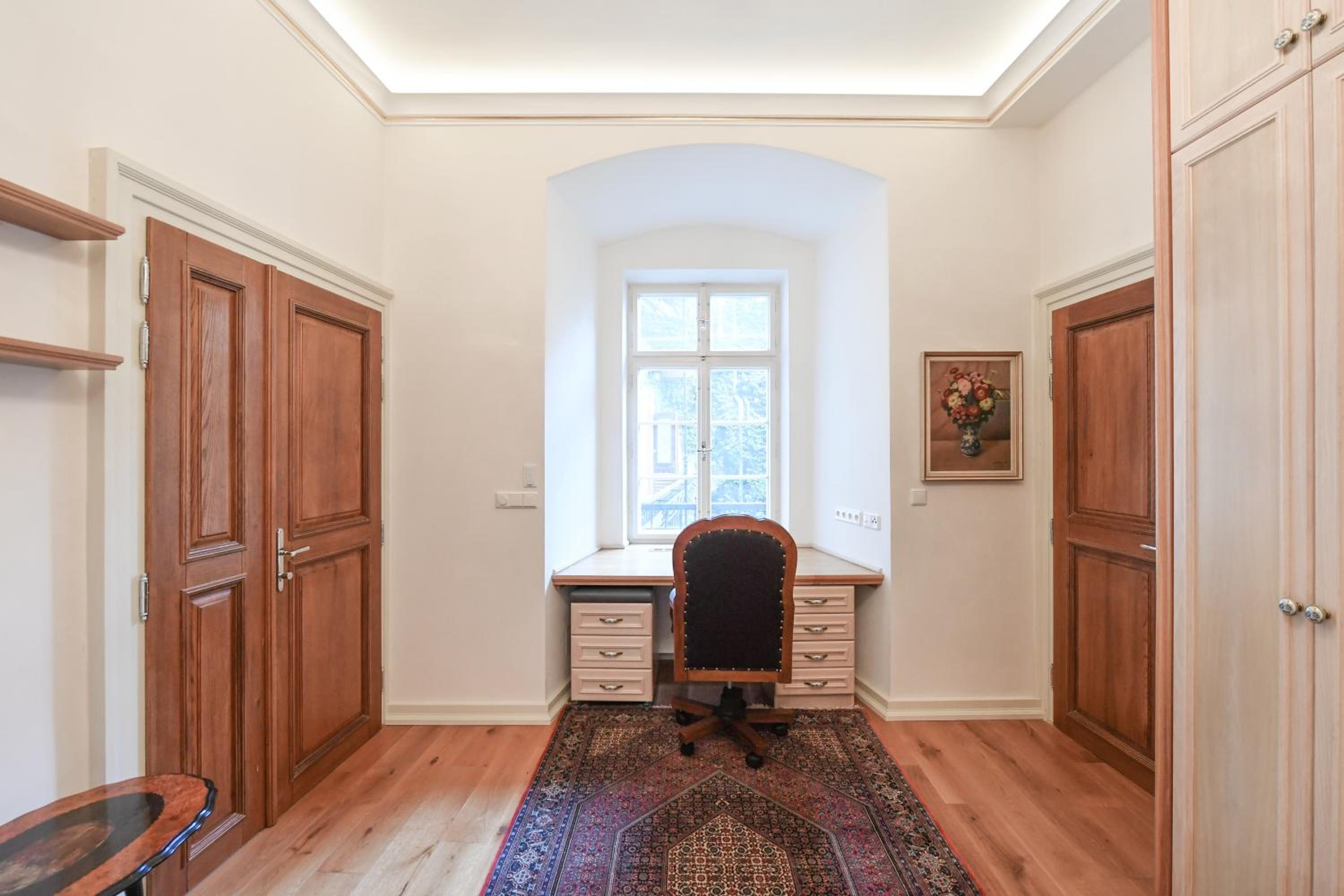 St Giles Sauna and Pool Table Apt