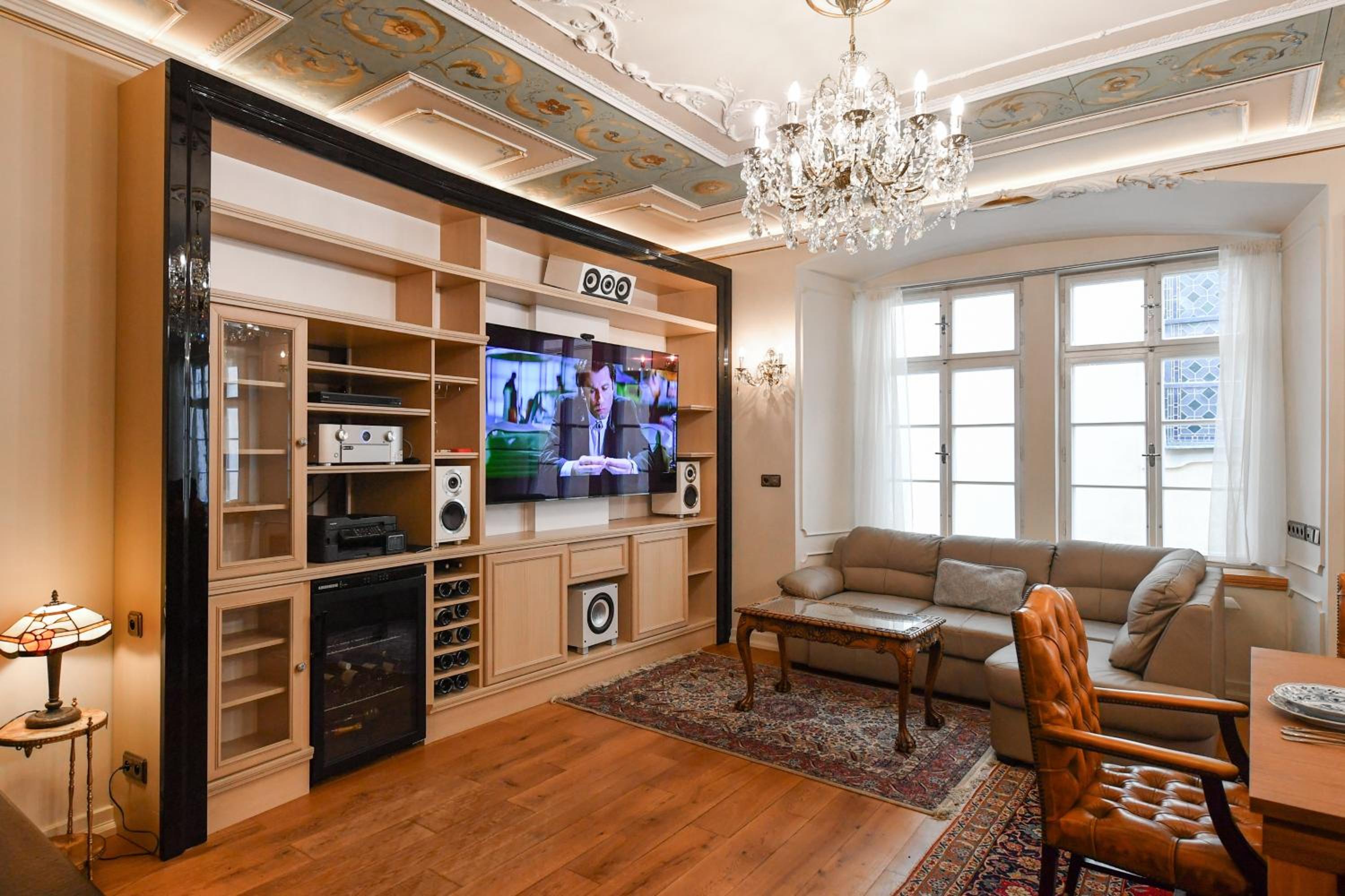 St Giles Sauna and Pool Table Apt