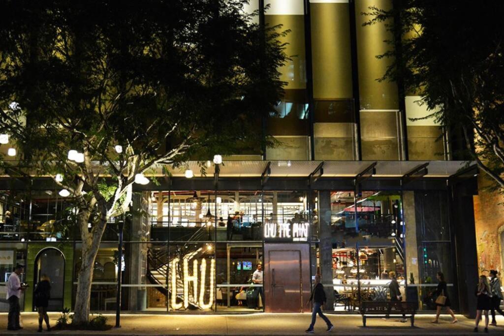 West End Boutique Apartment - Private 2 bedroom 2 bathroom near South Brisbane & BNE City
