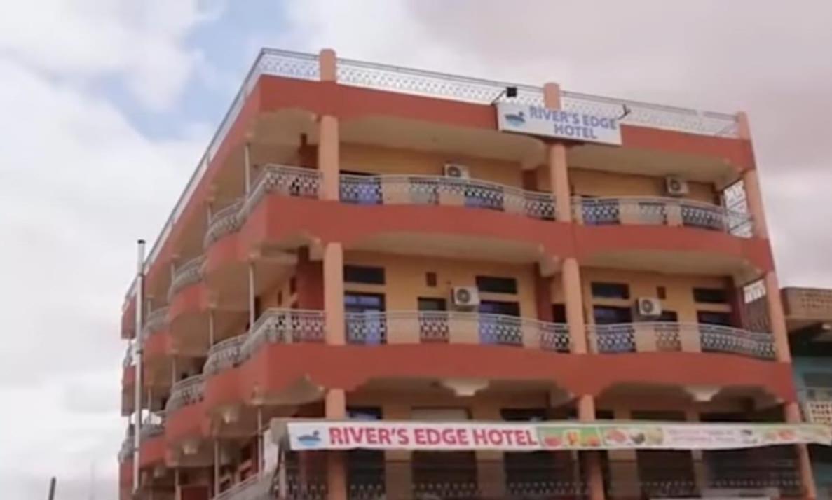 Rivers Edge Hotel