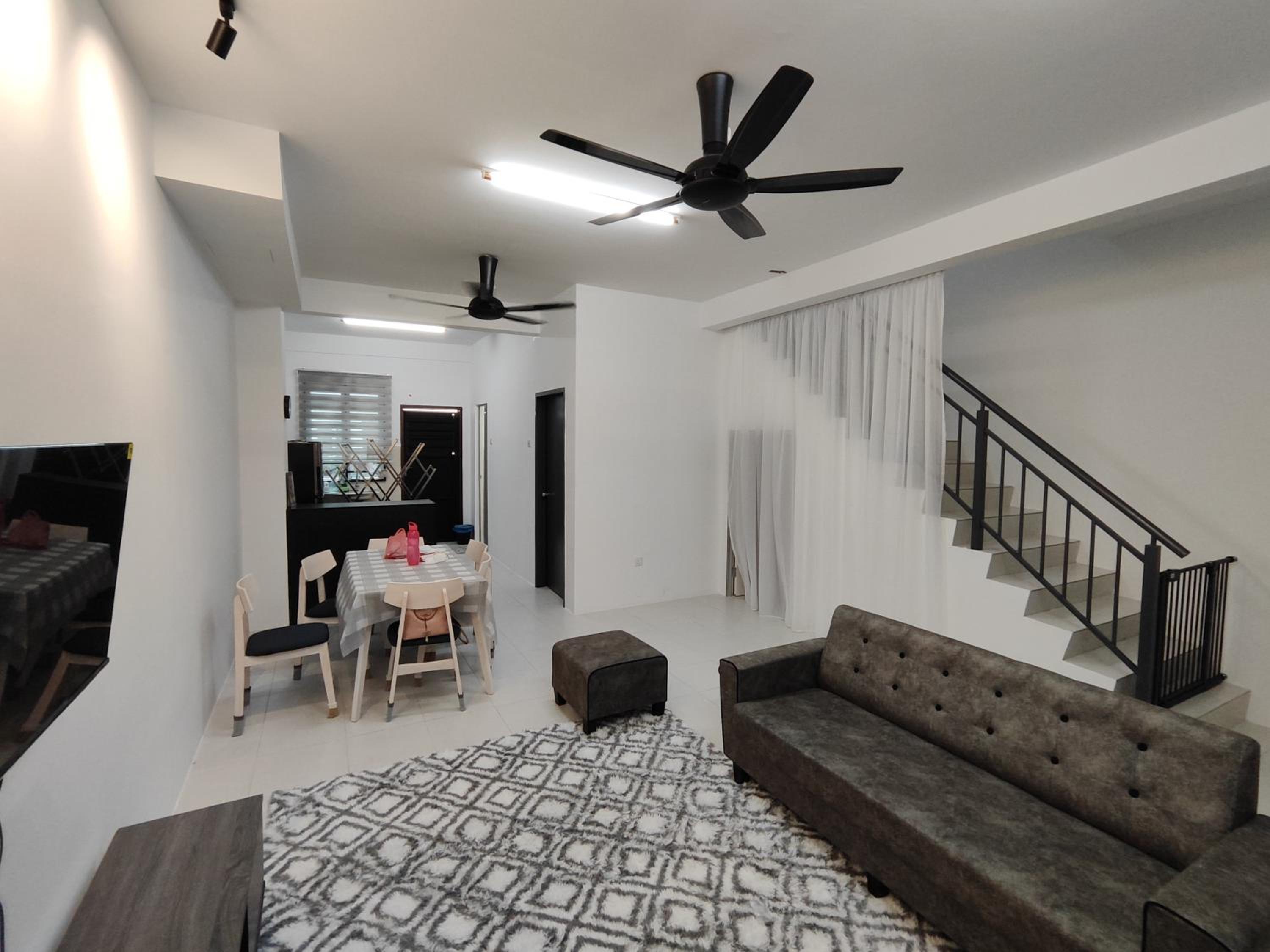 AM Homestay Melaka Dua Tingkat 4Room 3Bathroom photo 6