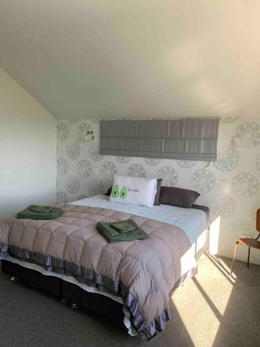 Cosy on Campbell view 2