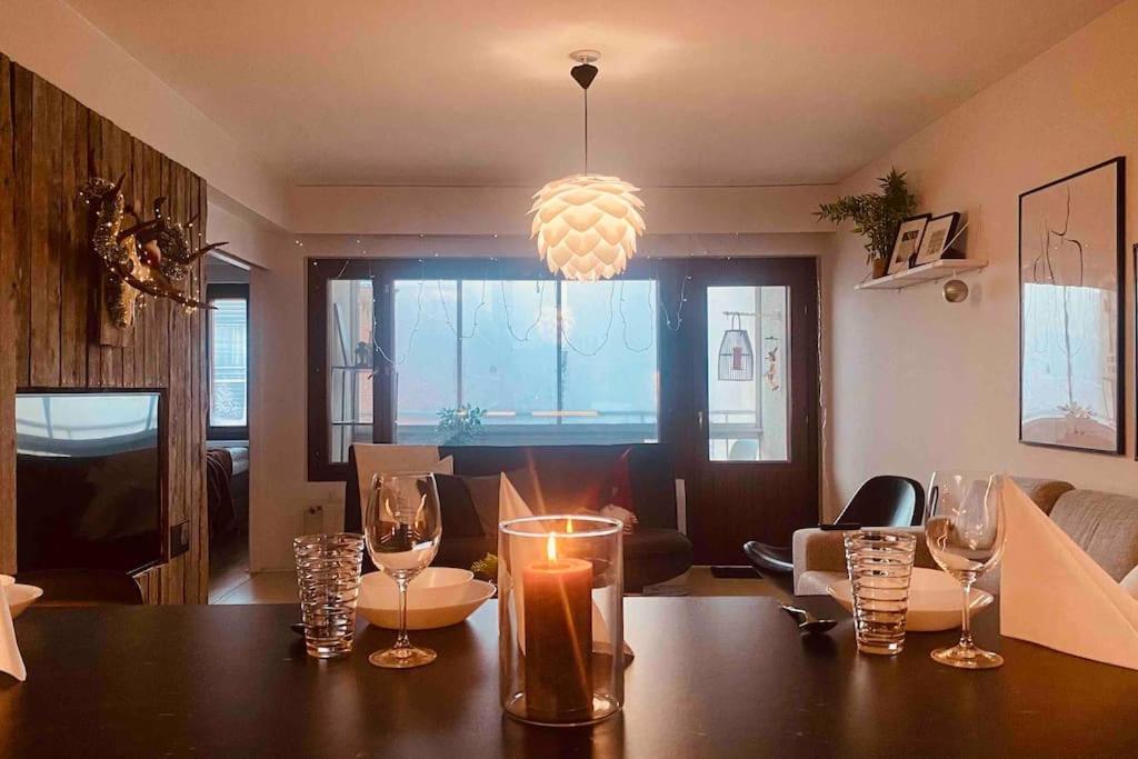 Aurora City penthouse