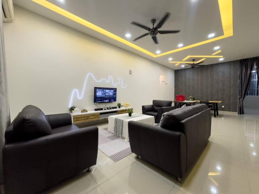 Austin Home 10 mins to LS Yijia