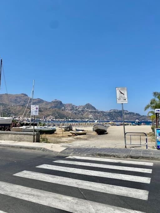 Luna Rossa