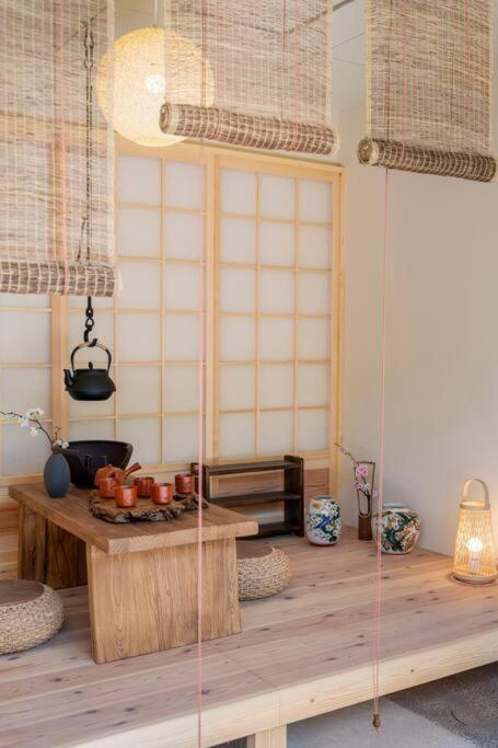 6 minutes to Namba facility on the 2nd floor