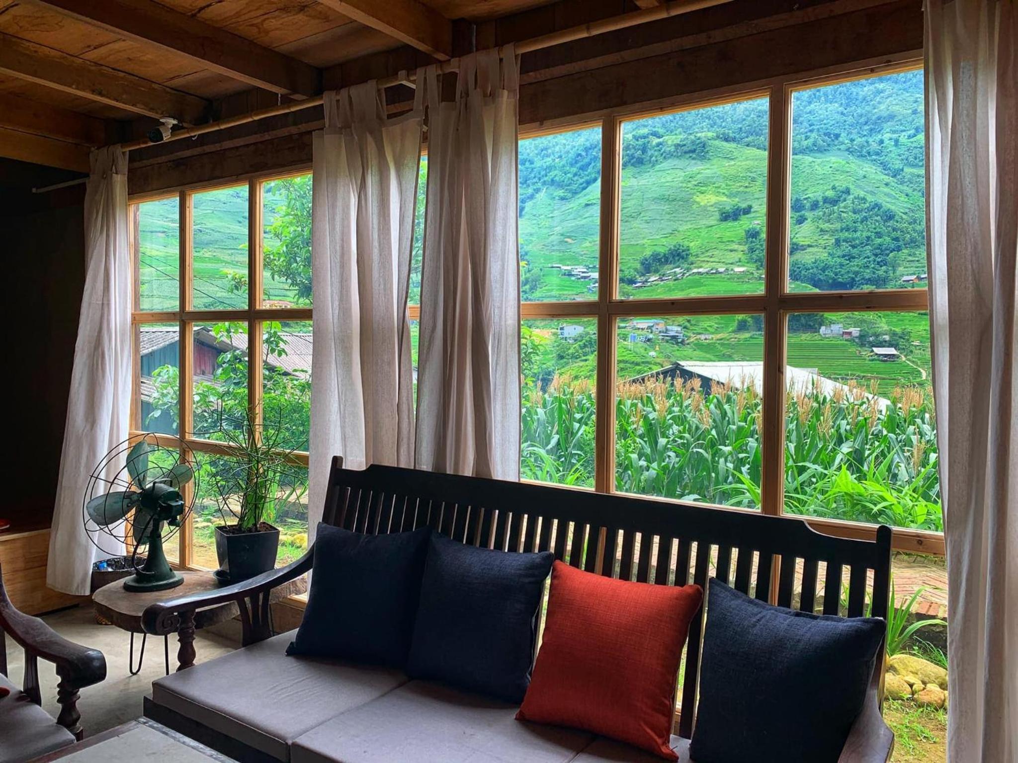 Opal House Ta Van view 5