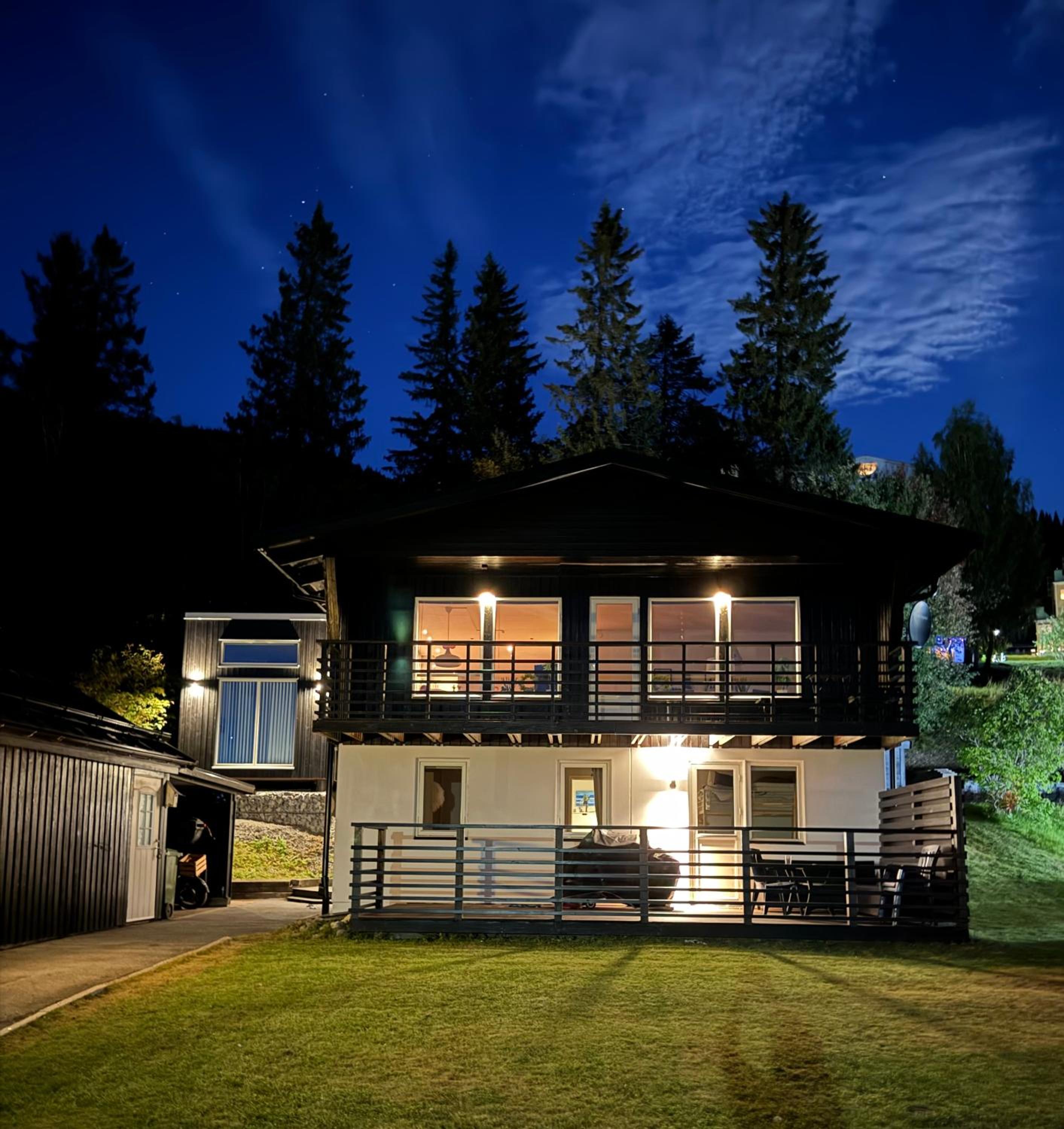 Hotel Åre Travel - Villa Solbringen eller Lilla Sol - Image 1