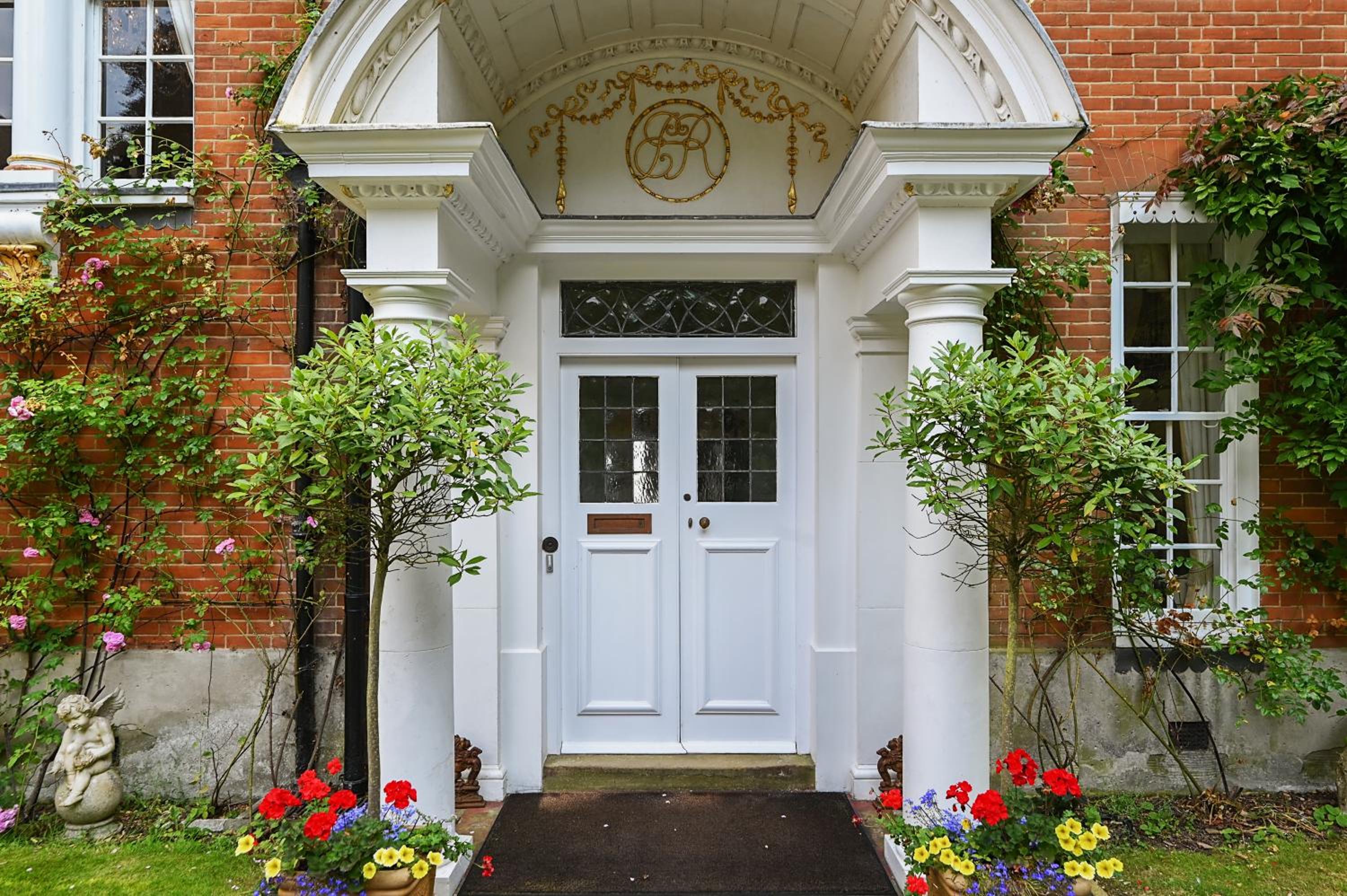 Saltcote Place