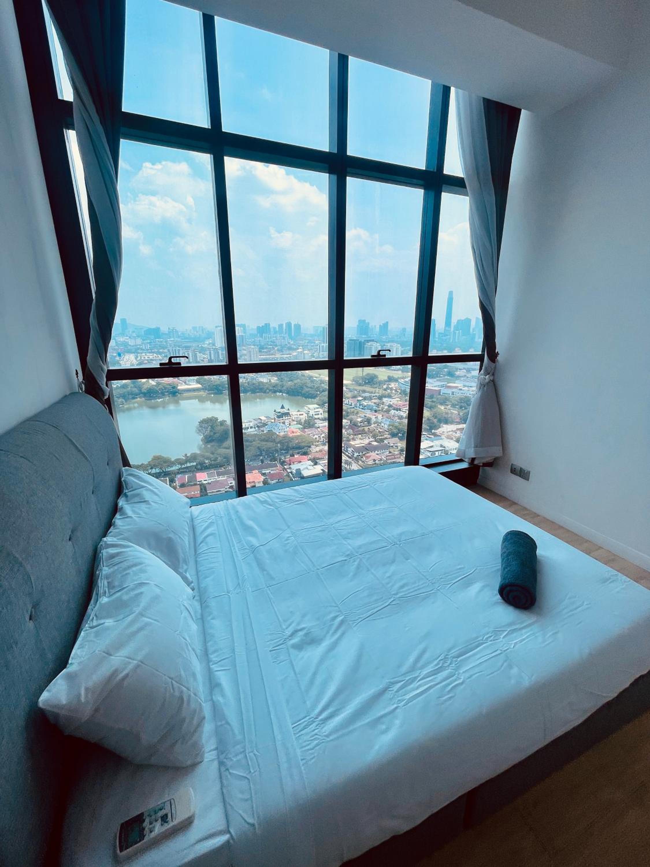 M City Zen Den