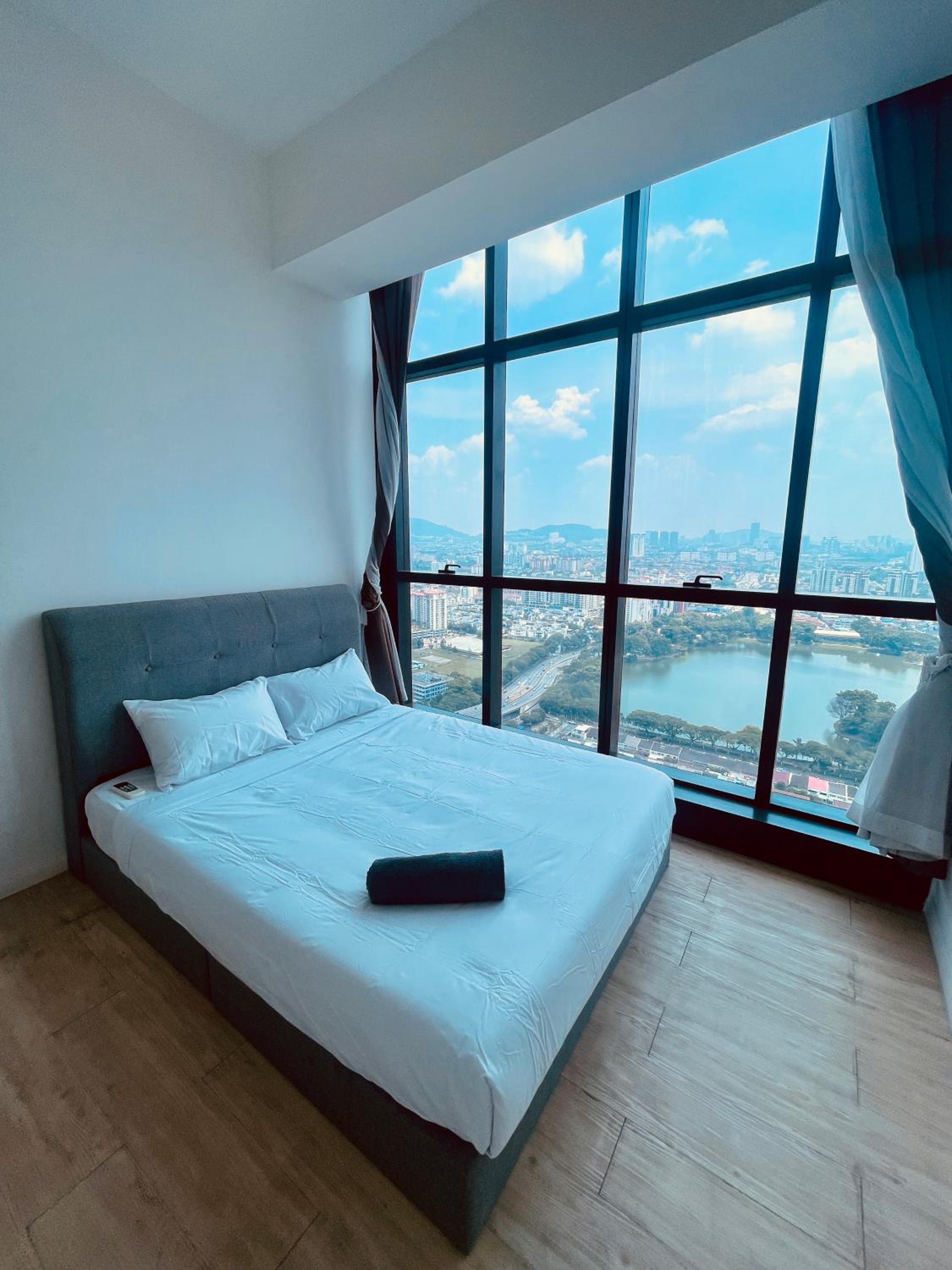 M City Zen Den