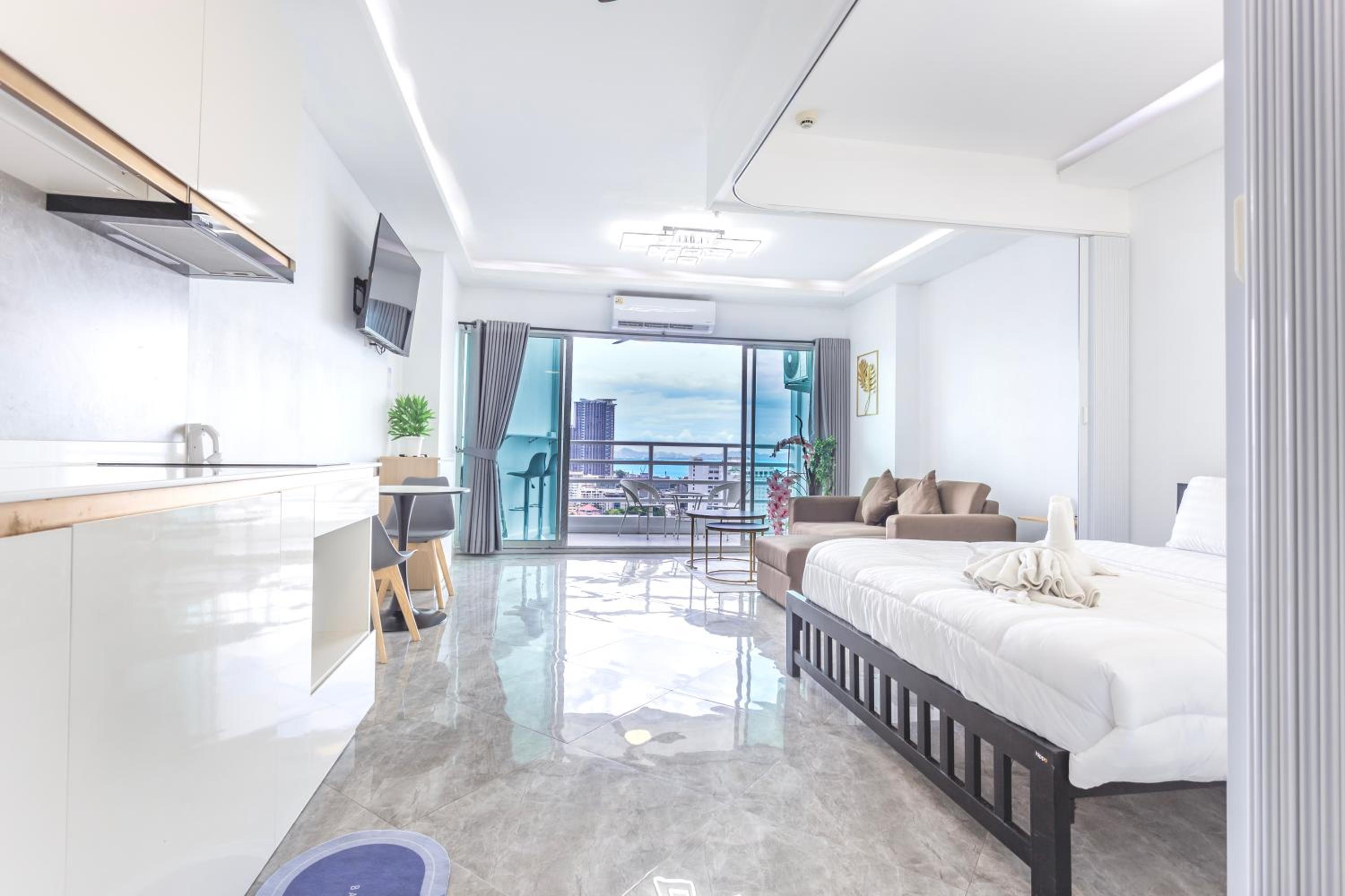 View Talay 5 Jomtien Beachfront