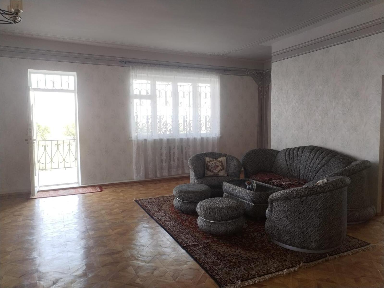 Villa Sandra and Pool near Airport