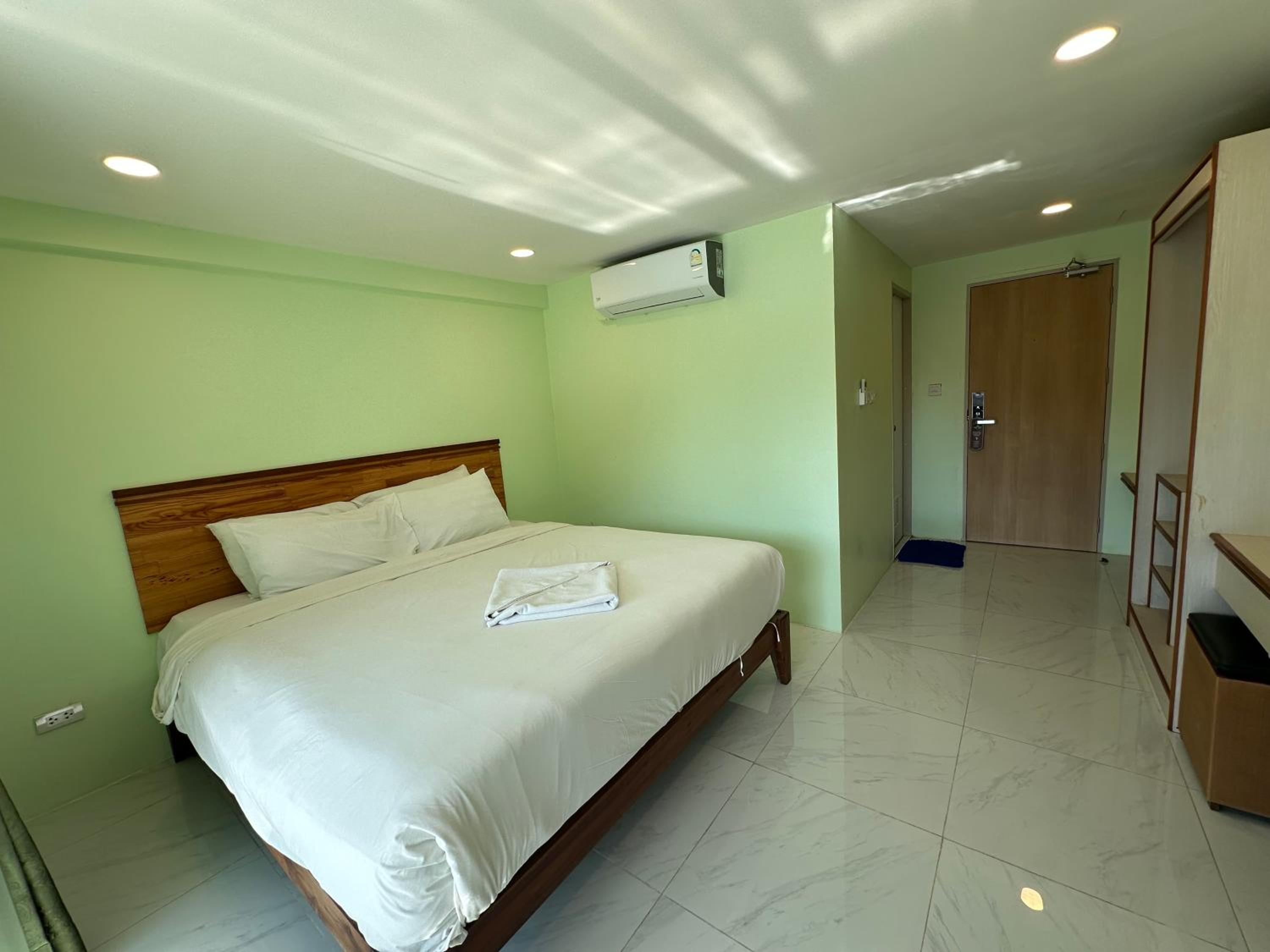 Sea-Sun Bungalow & Resort