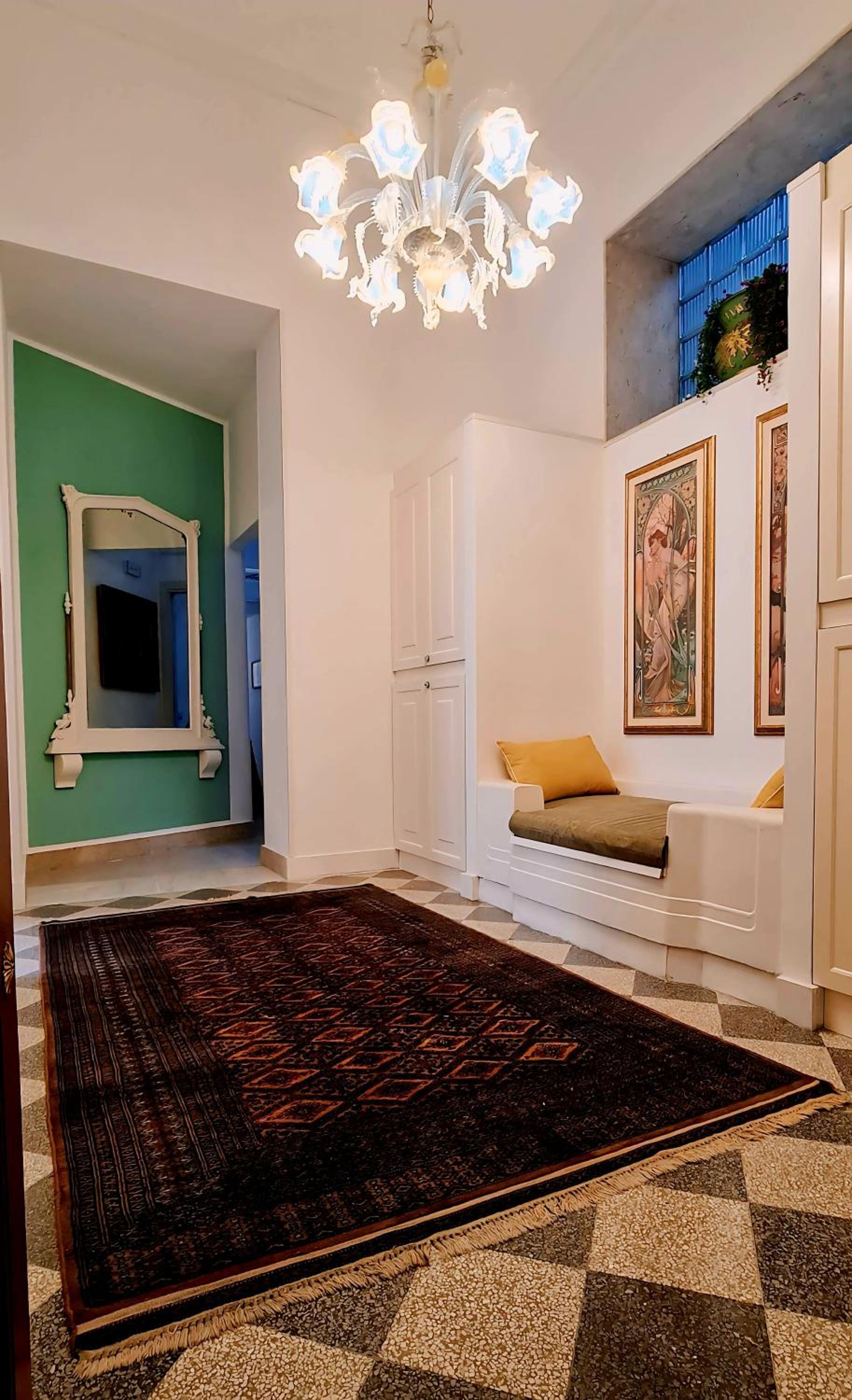 MaisonNouveau