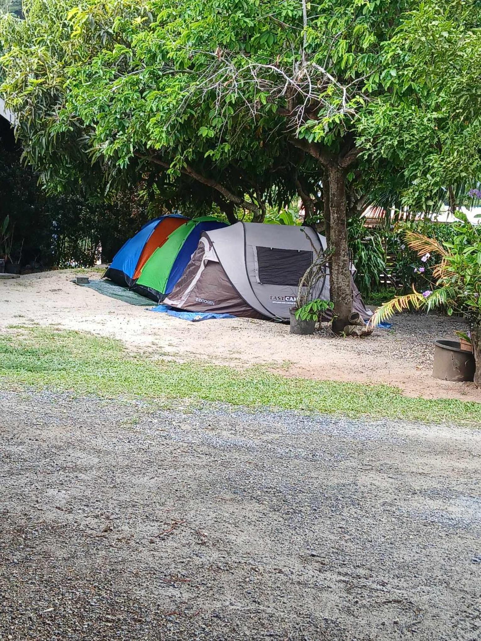 Tente chez Tapuhere Lodge view 4