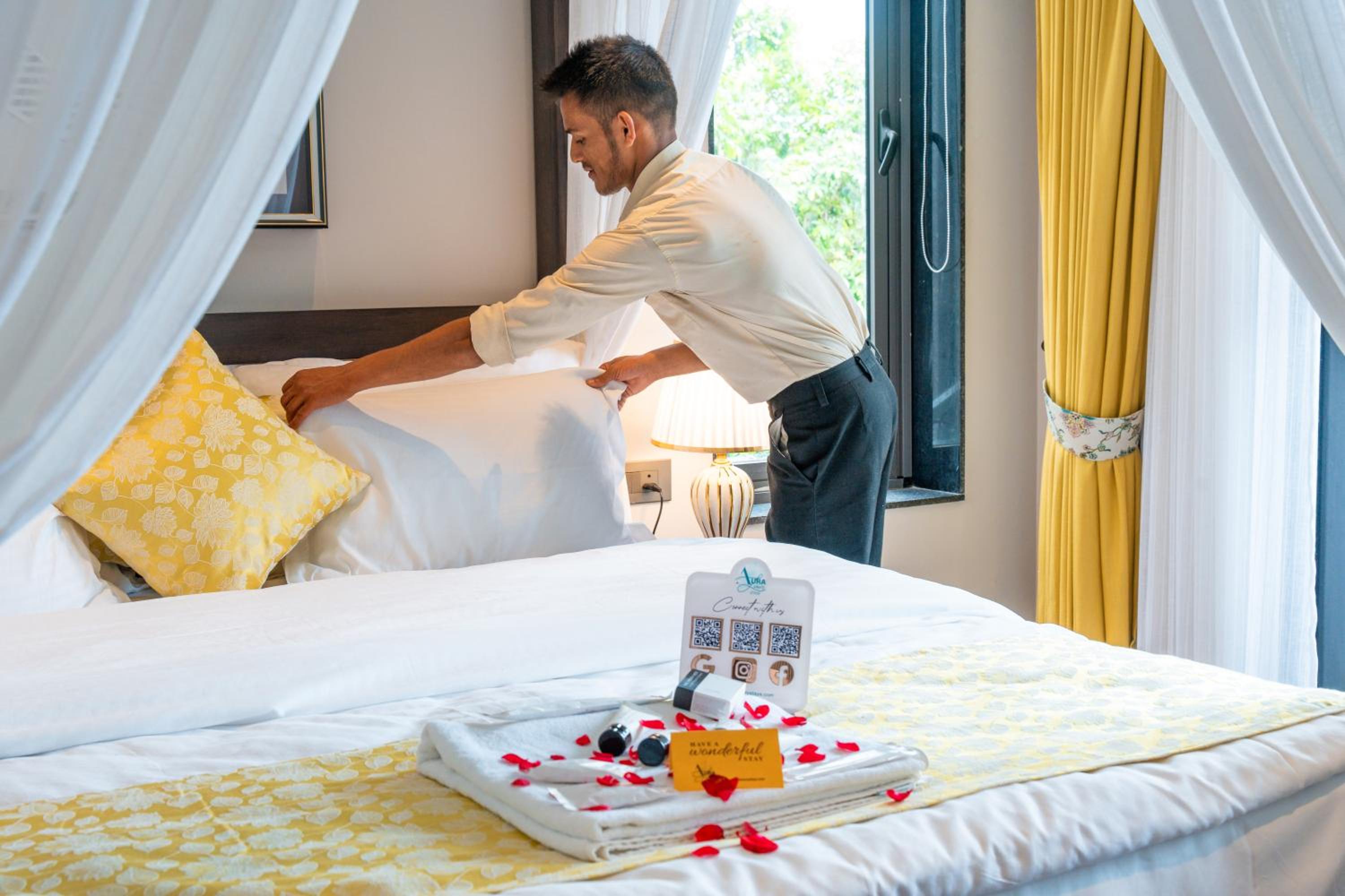 Aura luxury Stays