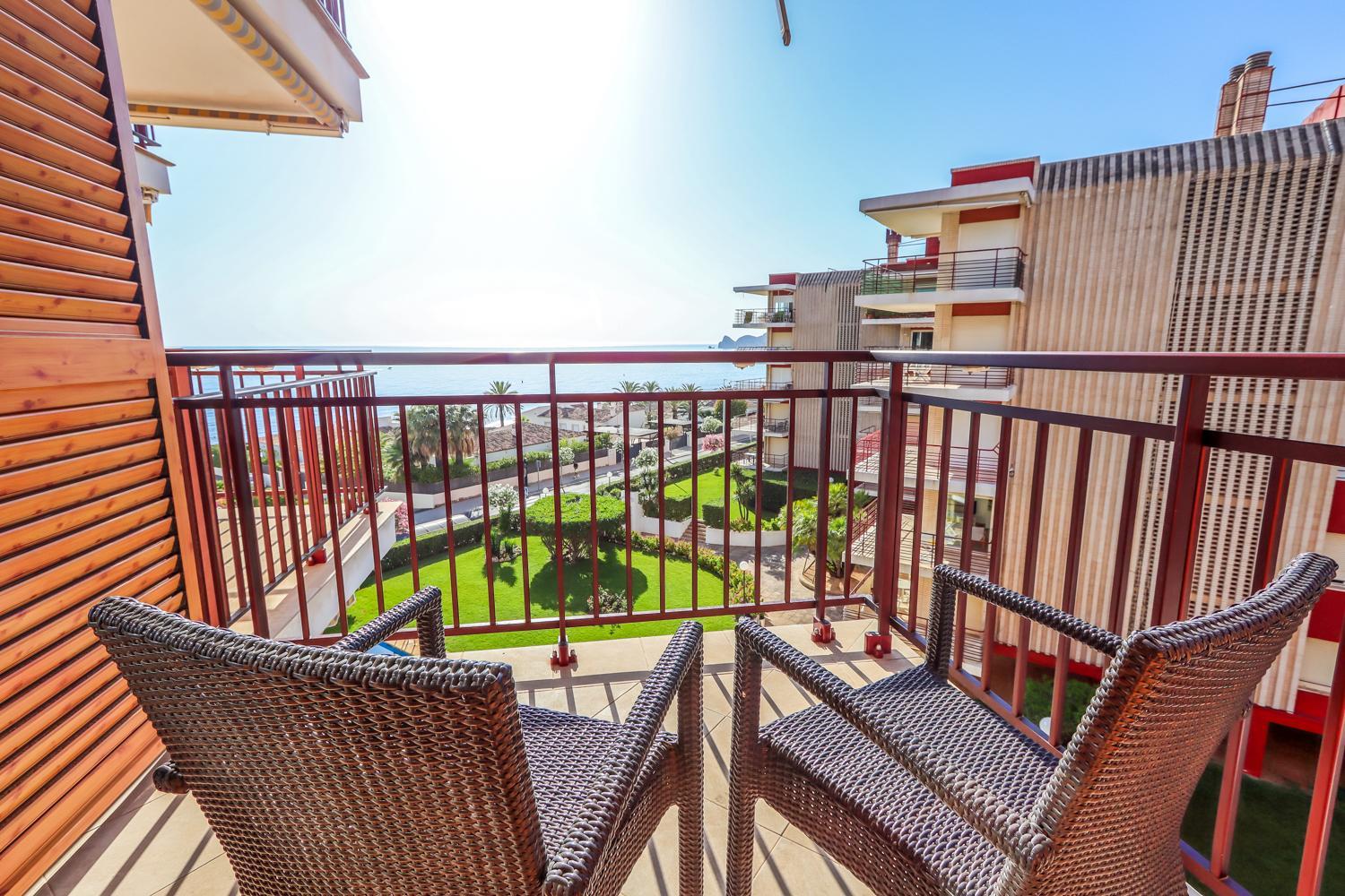 Confortable apartamento con vistas al mar