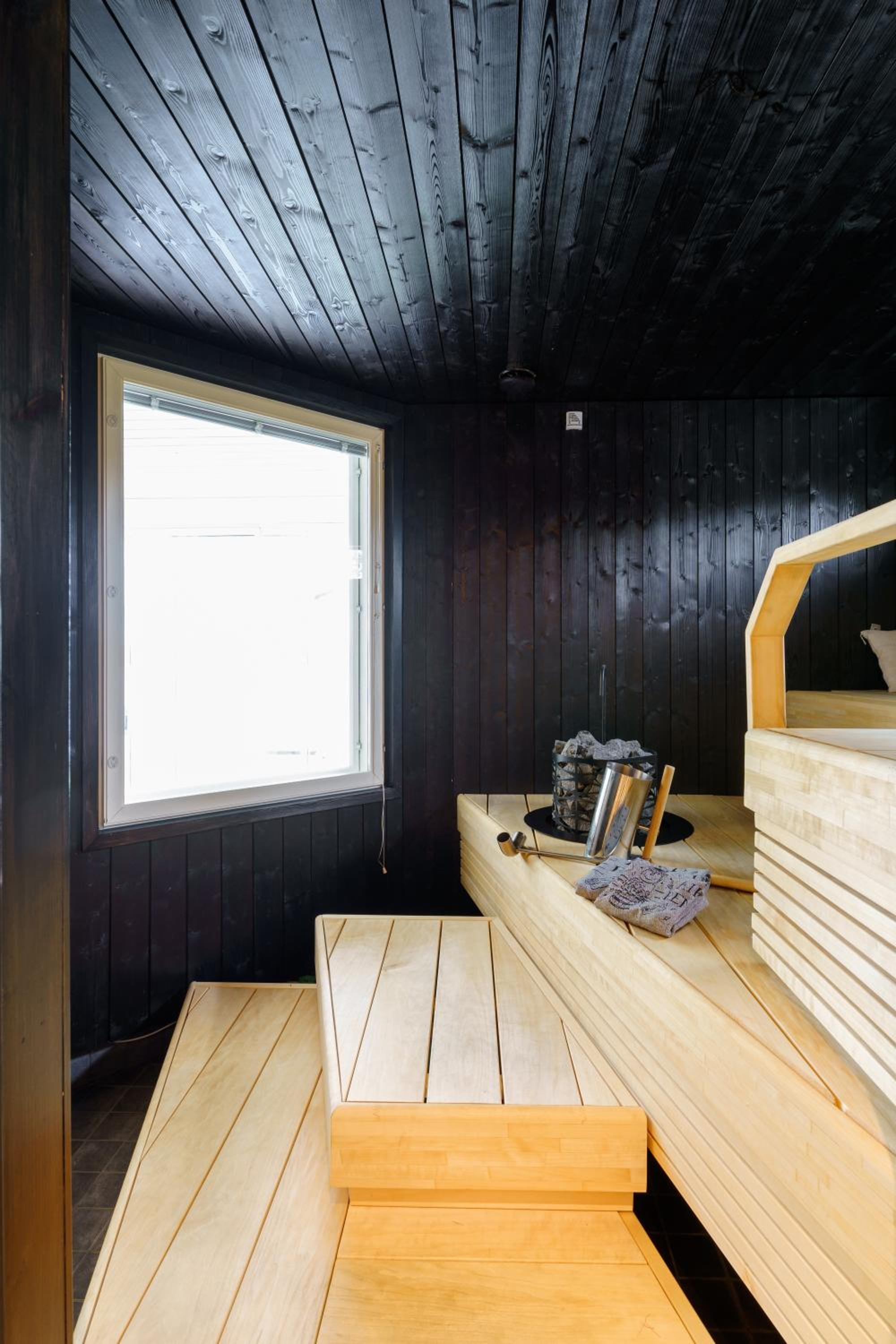 Polar River Villa
