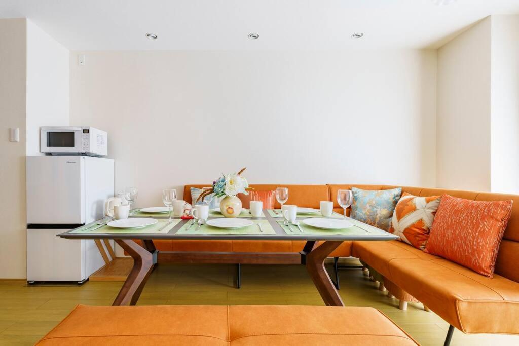 Namba 6 minutes Entire Private 3rd Floor Facility