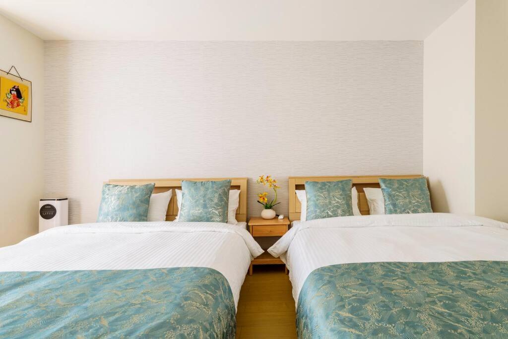 Namba 6 minutes Entire Private 3rd Floor Facility