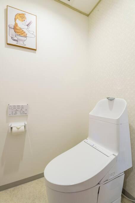 Namba 6 minutes Entire Private 3rd Floor Facility
