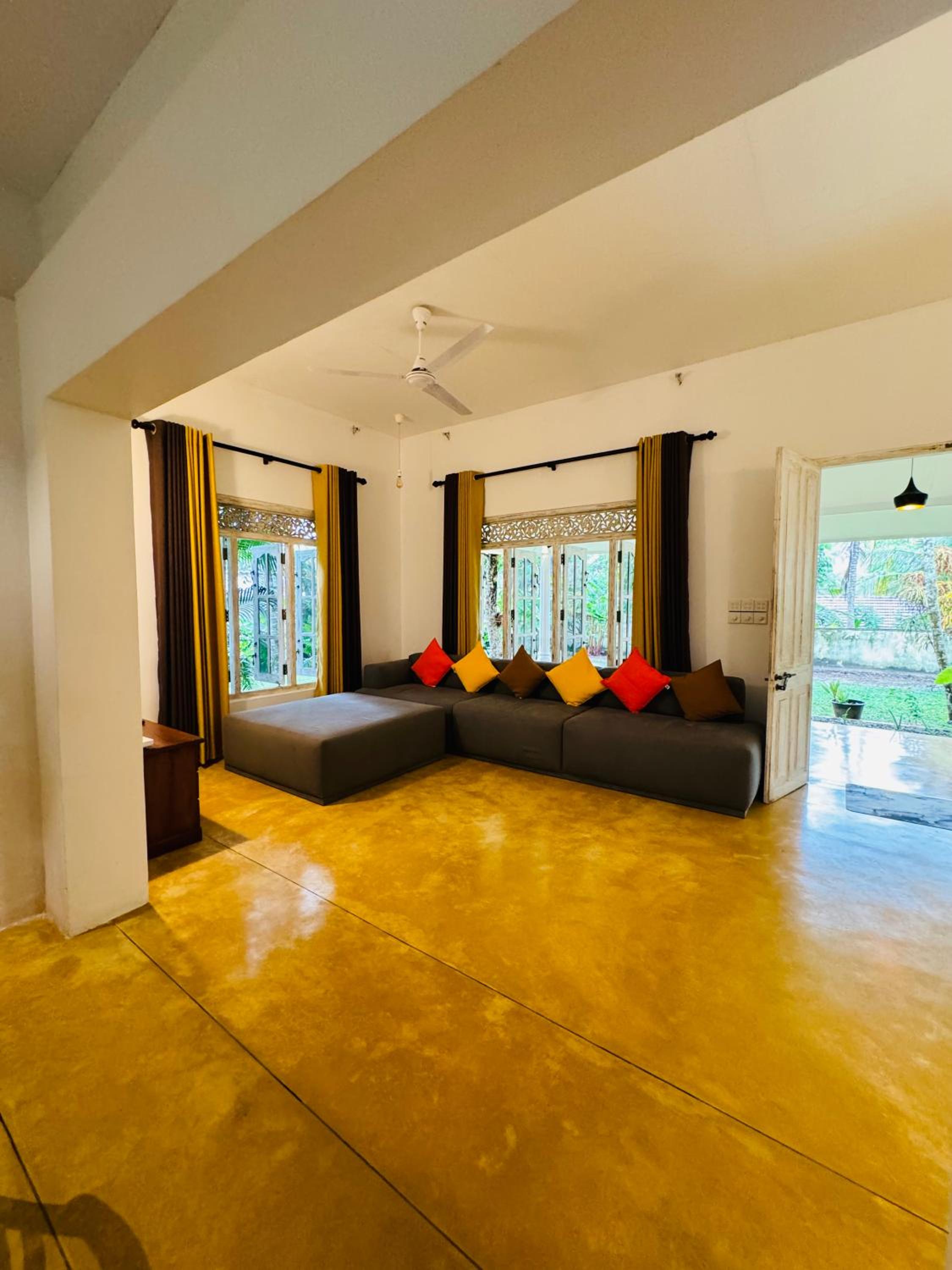 Thambilli House