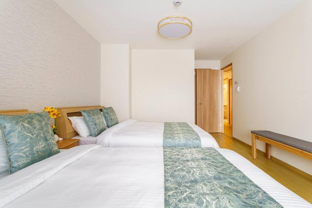 Namba 6 minutes Entire Private 3rd Floor Facility