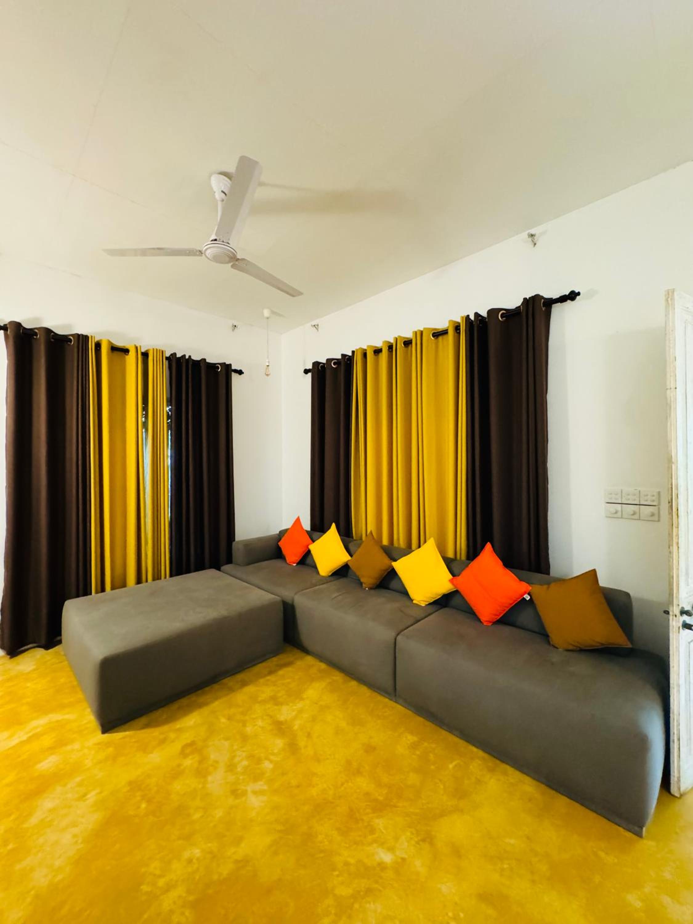 Thambilli House