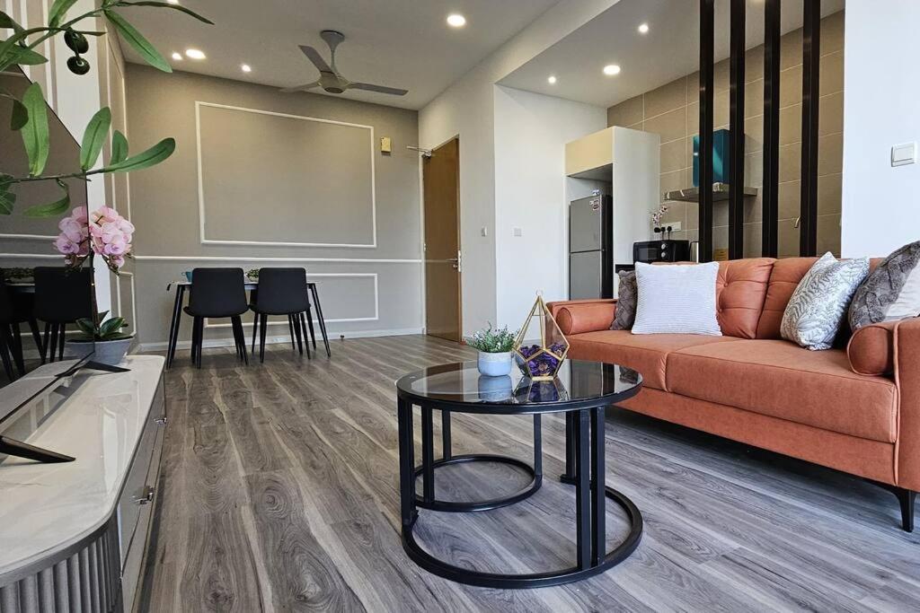 NEW D'Pristine 3mins to LEGOland 4pax